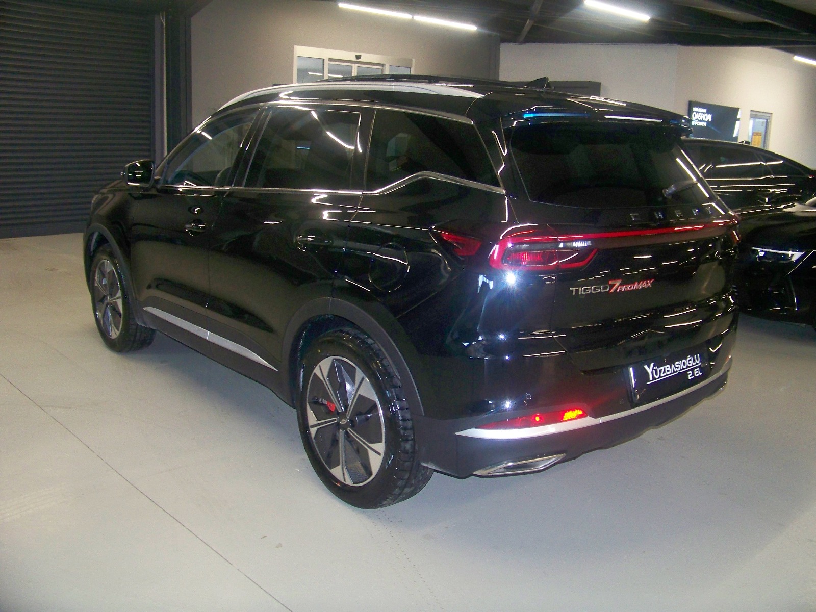 2024 Benzin Otomatik Chery Tiggo 7 Promax Siyah Yüzbaşıoğlu Otomotiv Mam. San ve Tic A.Ş.