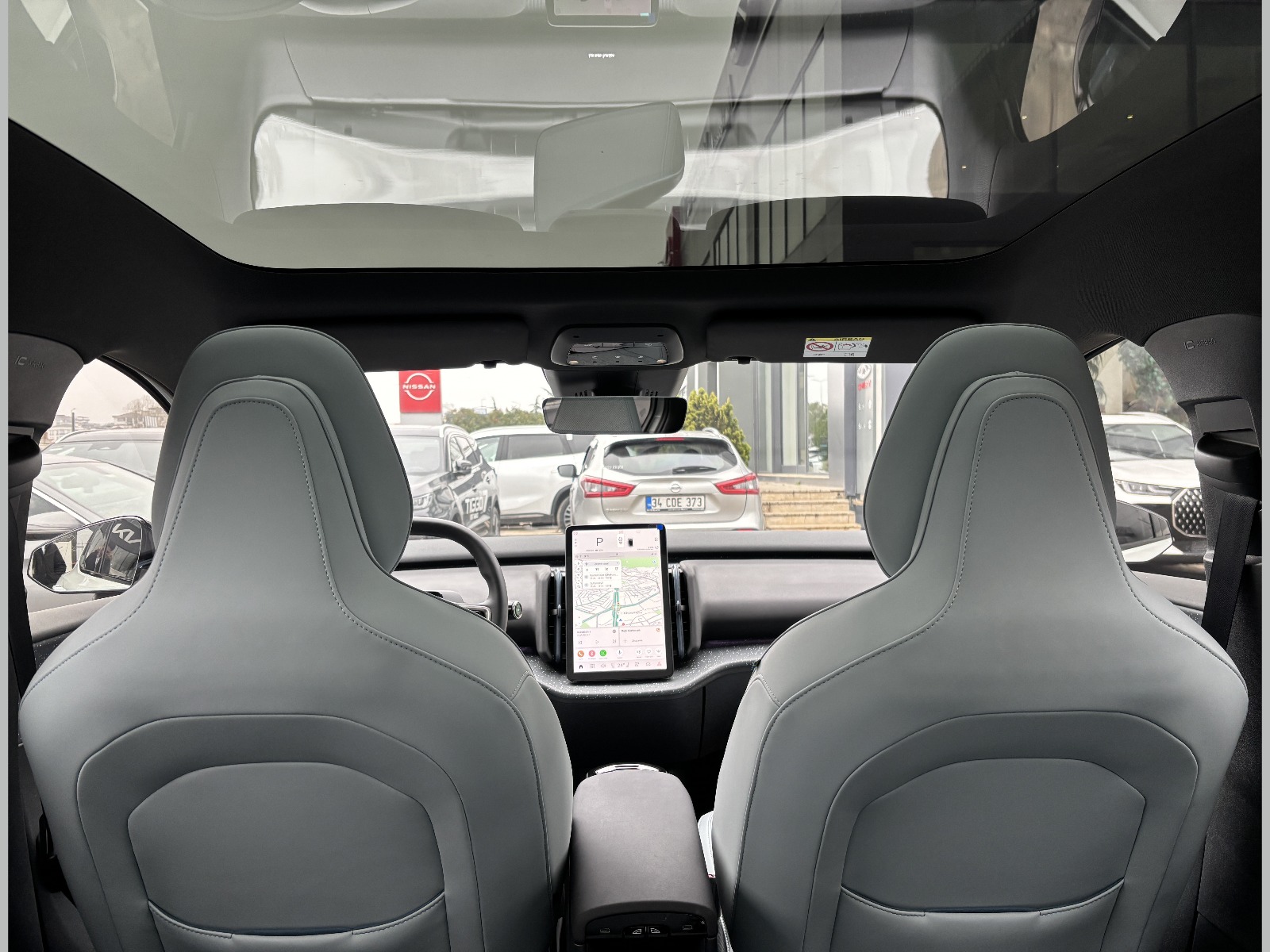 2025 Elektrik Otomatik Volvo EX30 Beyaz Yüzbaşıoğlu Otomotiv Mam. San ve Tic A.Ş.