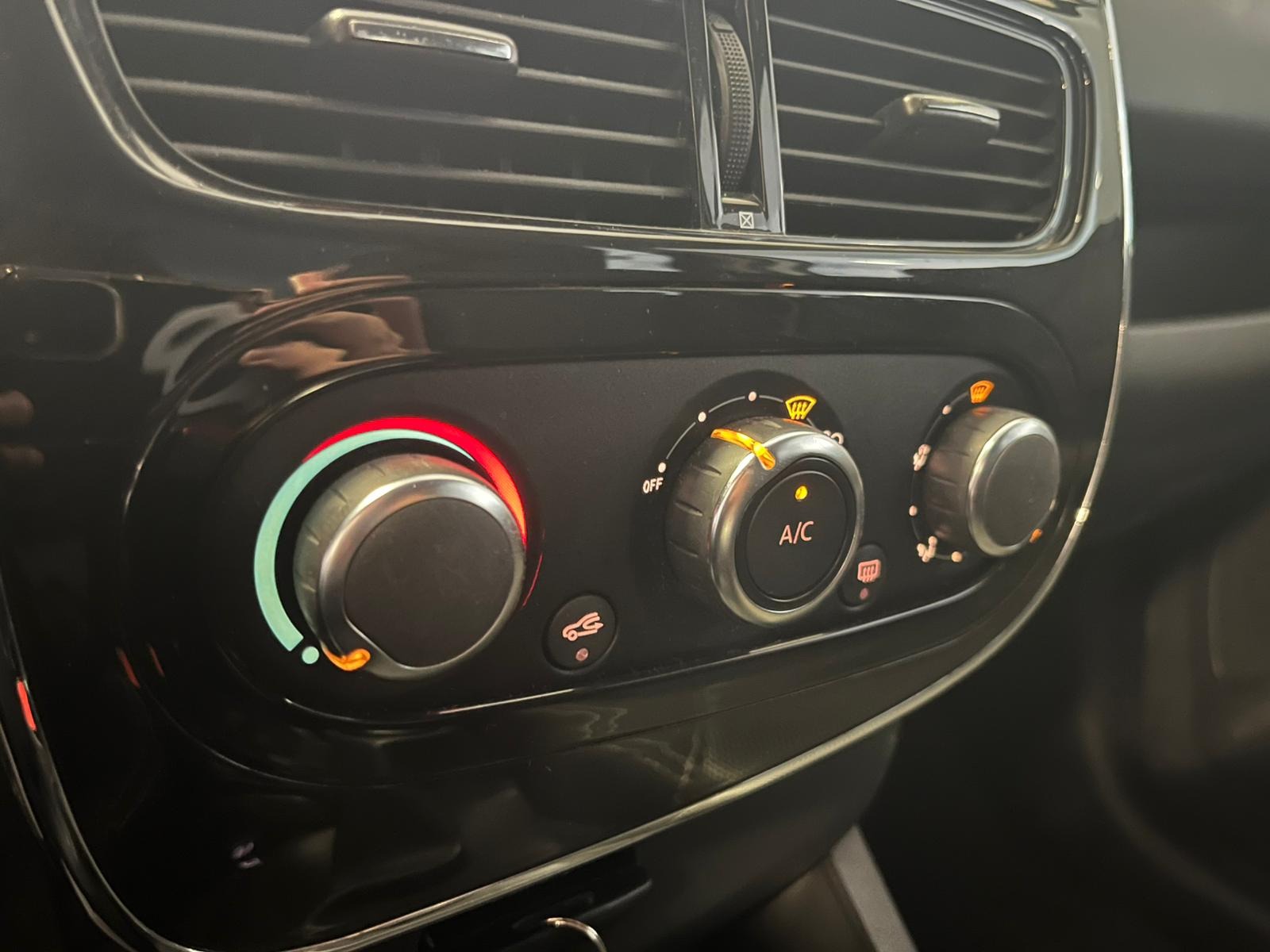 2020 Benzin Manuel Renault Clio Beyaz Ermat Motorlu Araçlar ve Tarım Ürünleri Sanayi Ticaret A.Ş.