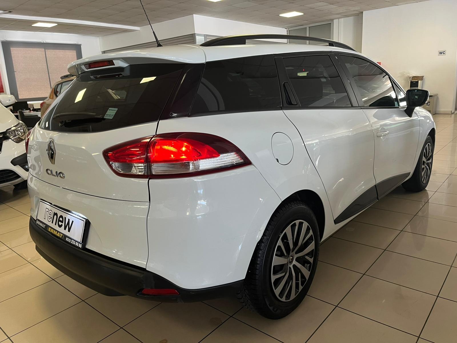 2020 Benzin Manuel Renault Clio Beyaz Ermat Motorlu Araçlar ve Tarım Ürünleri Sanayi Ticaret A.Ş.
