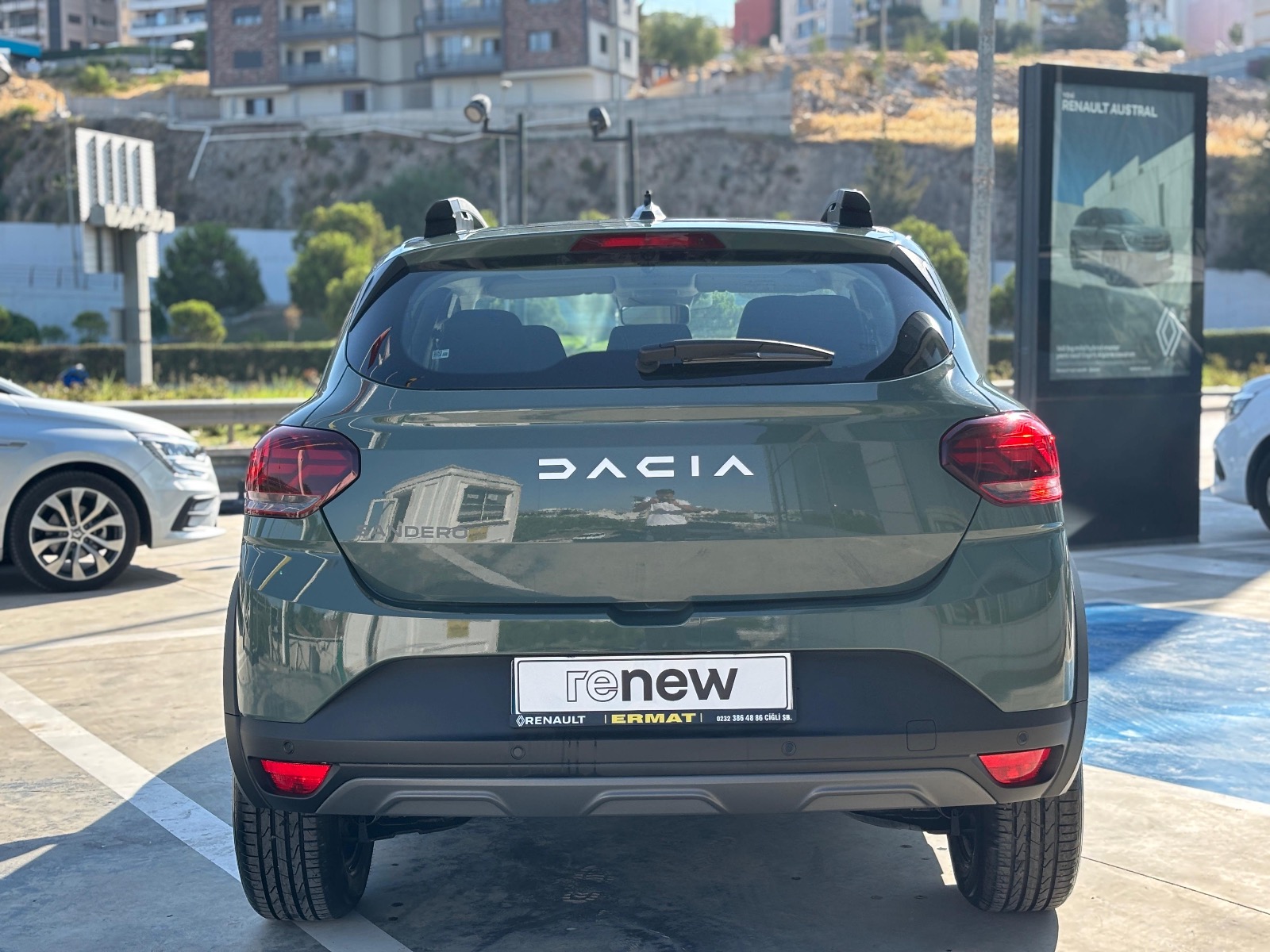 2024 Benzin Otomatik Dacia Sandero Yeşil Ermat Motorlu Araçlar ve Tarım Ürünleri Sanayi Ticaret A.Ş.