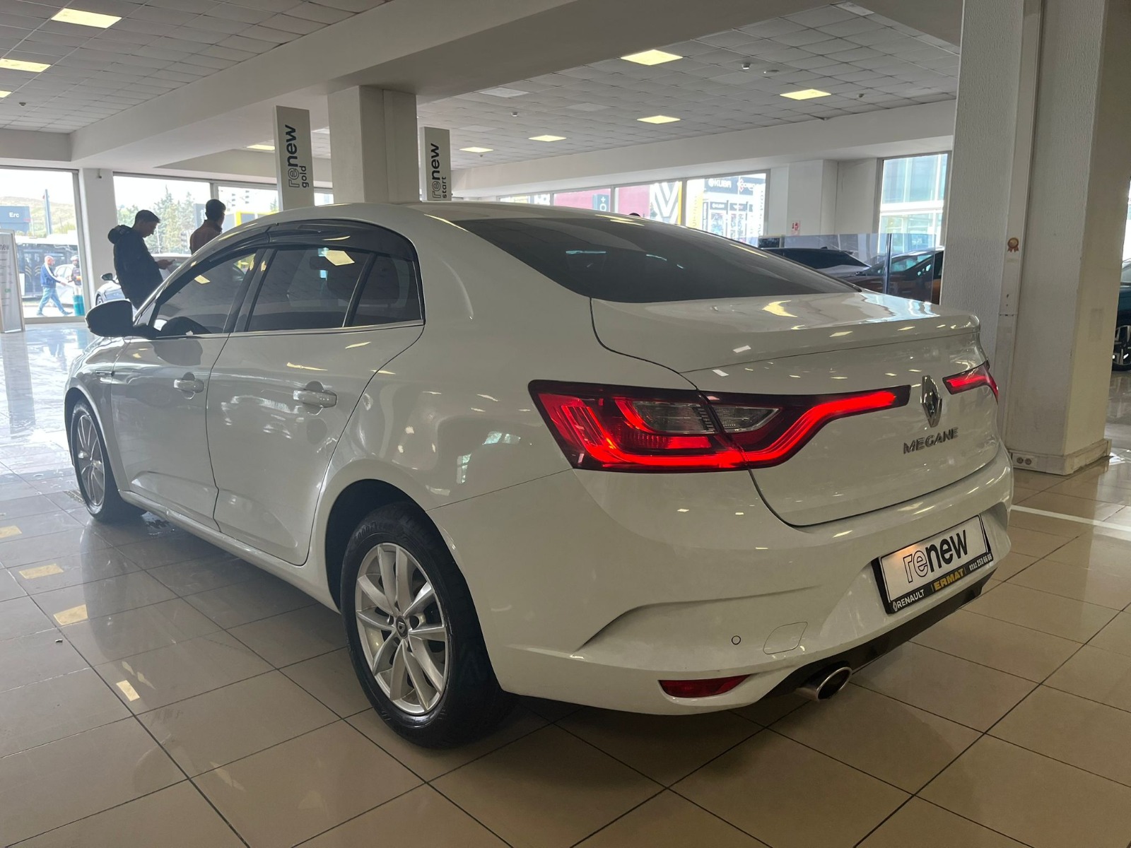 2018 Dizel Otomatik Renault Megane Beyaz Ermat Motorlu Araçlar ve Tarım Ürünleri Sanayi Ticaret A.Ş.
