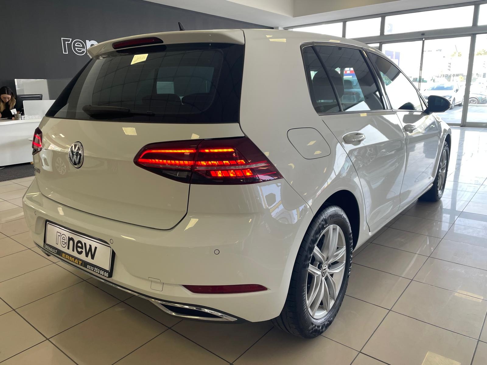 2018 Benzin Manuel Volkswagen Golf Beyaz Ermat Motorlu Araçlar ve Tarım Ürünleri Sanayi Ticaret A.Ş.