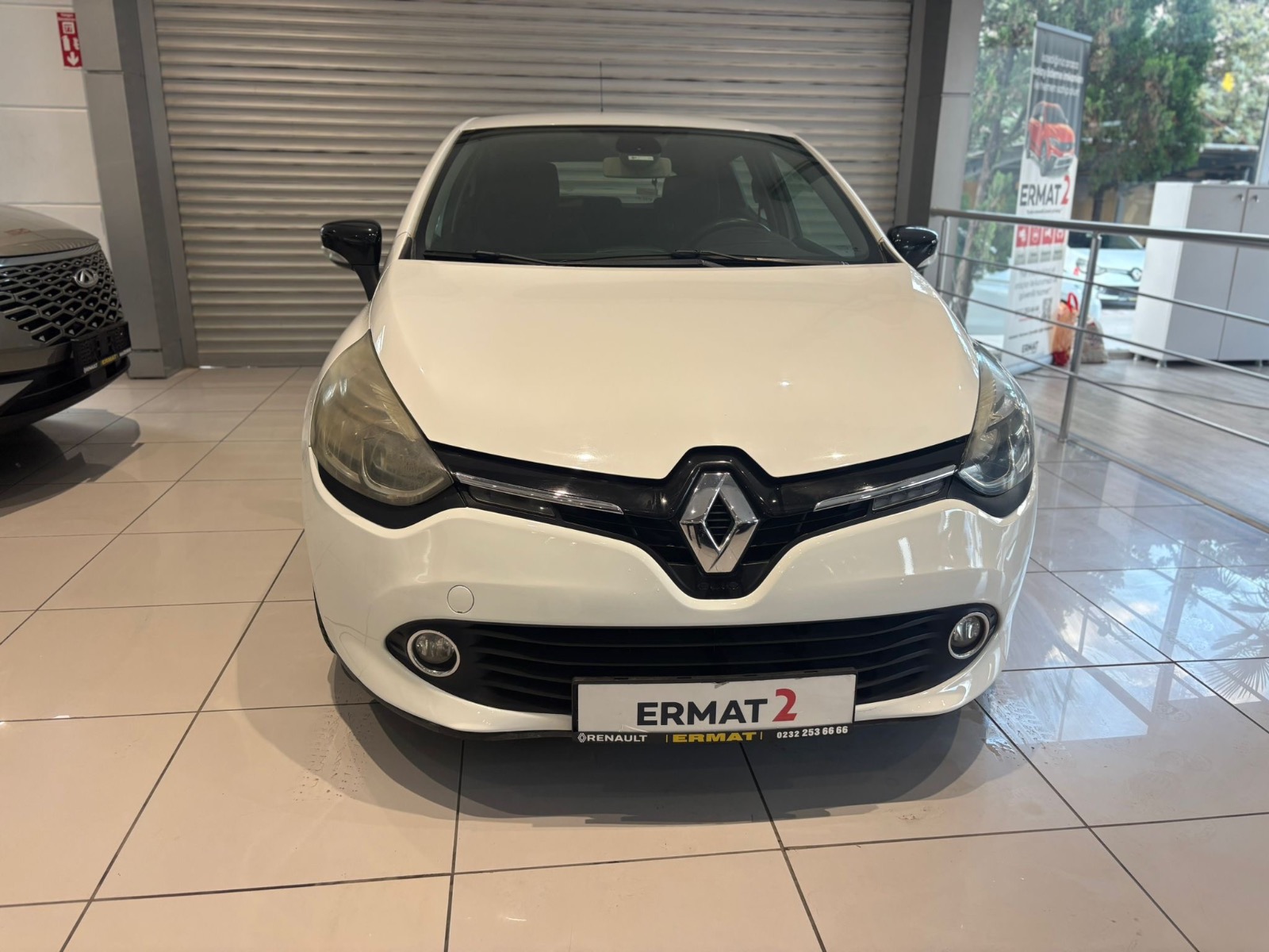 2016 Dizel Otomatik Renault Clio Beyaz Ermat Motorlu Araçlar ve Tarım Ürünleri Sanayi Ticaret A.Ş.