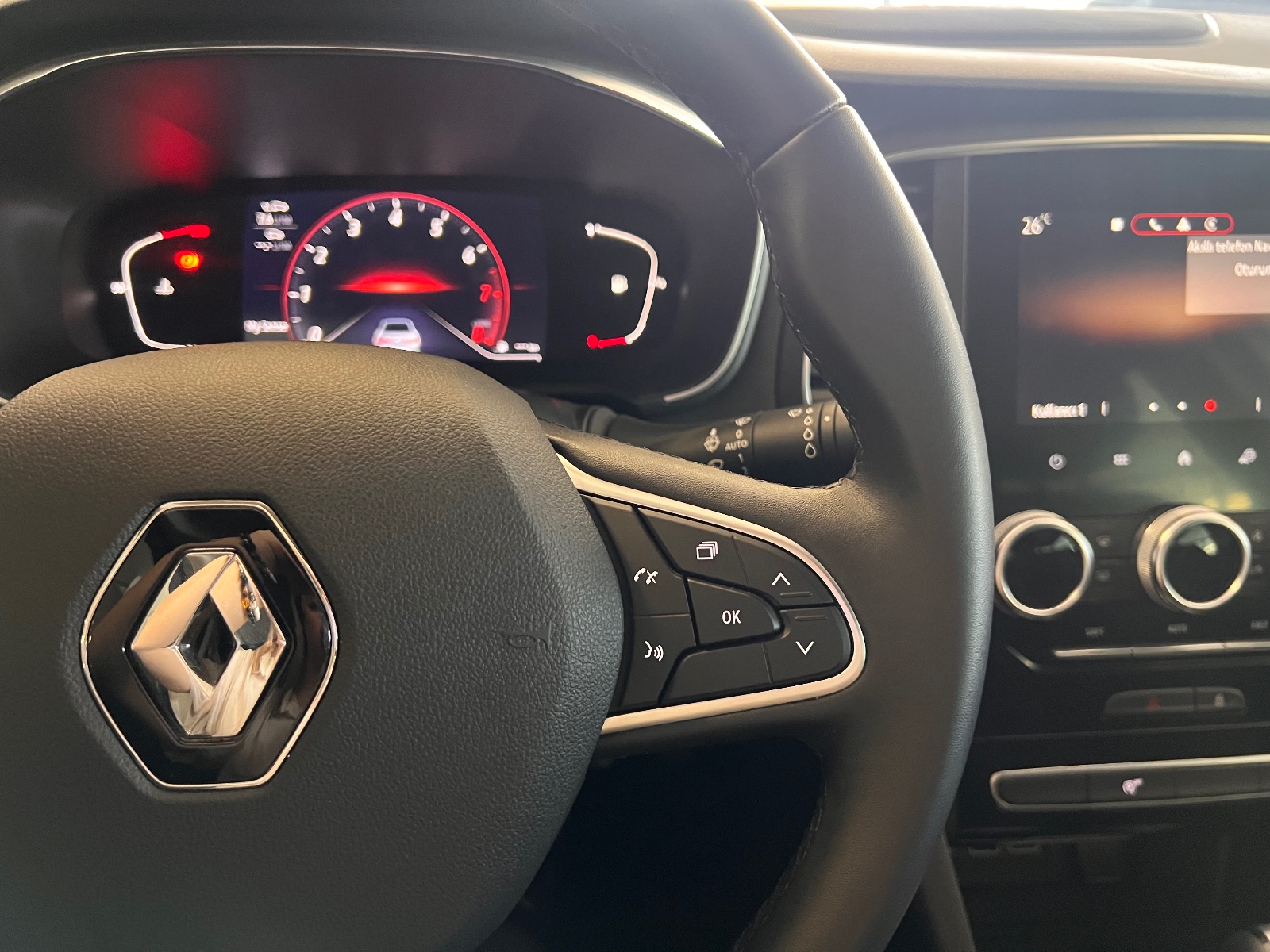 2023 Benzin Otomatik Renault Megane Gri Ermat Motorlu Araçlar ve Tarım Ürünleri Sanayi Ticaret A.Ş.