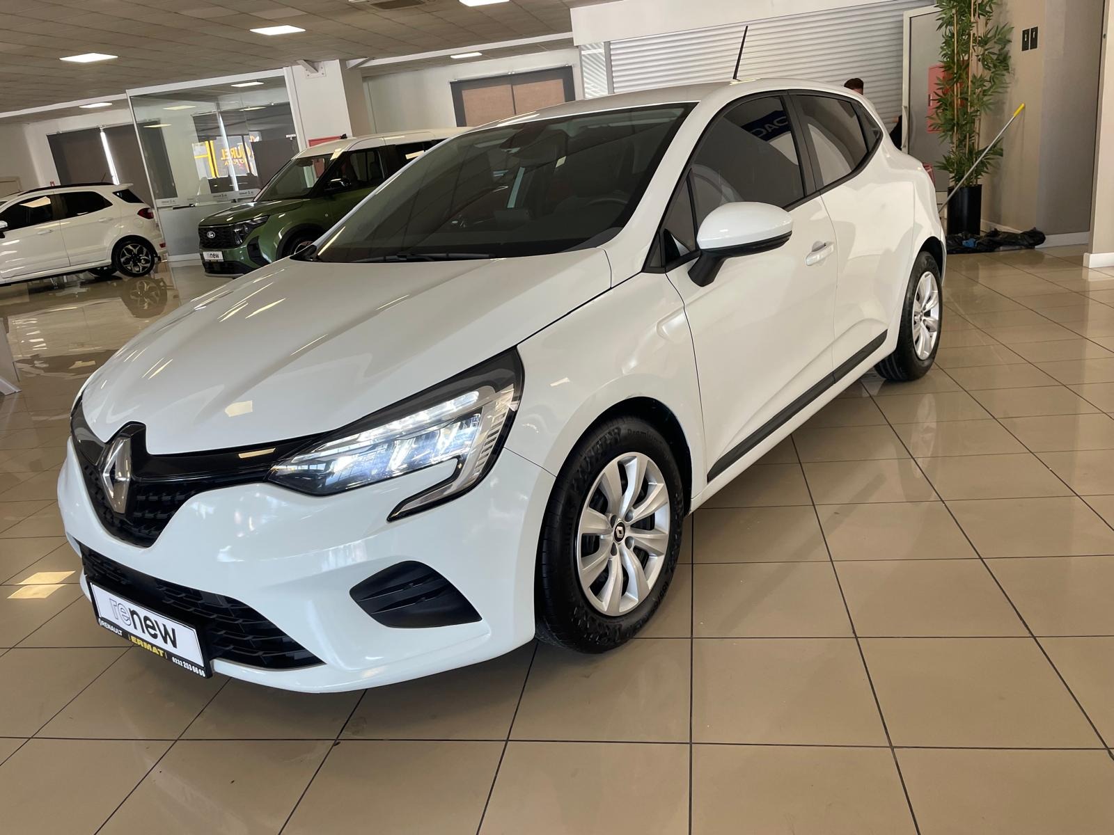 2022 Benzin Otomatik Renault Clio Beyaz Ermat Motorlu Araçlar ve Tarım Ürünleri Sanayi Ticaret A.Ş.