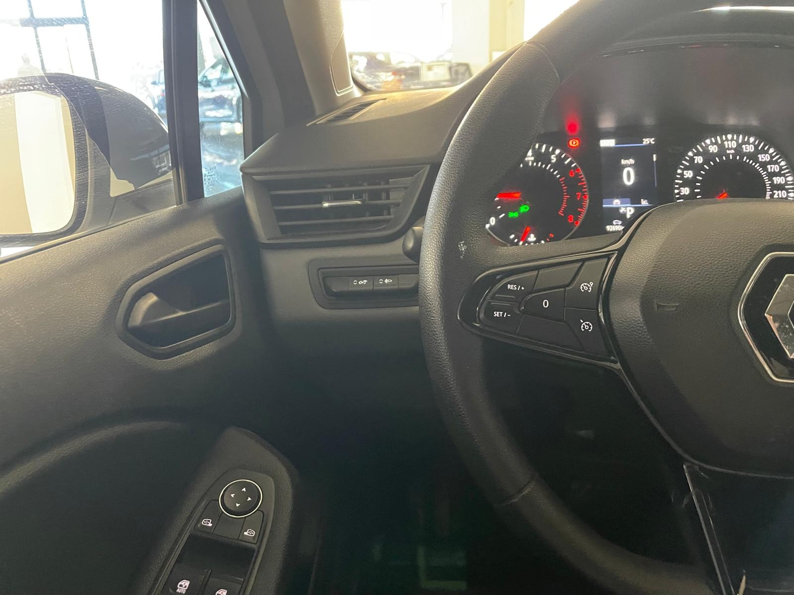 2022 Benzin Otomatik Renault Clio Beyaz Ermat Motorlu Araçlar ve Tarım Ürünleri Sanayi Ticaret A.Ş.