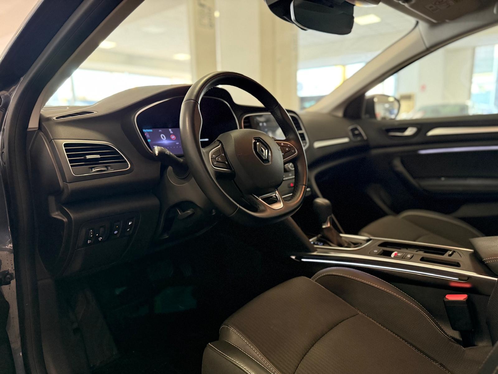 2025 Benzin Otomatik Renault Megane Gri Ermat Motorlu Araçlar ve Tarım Ürünleri Sanayi Ticaret A.Ş.