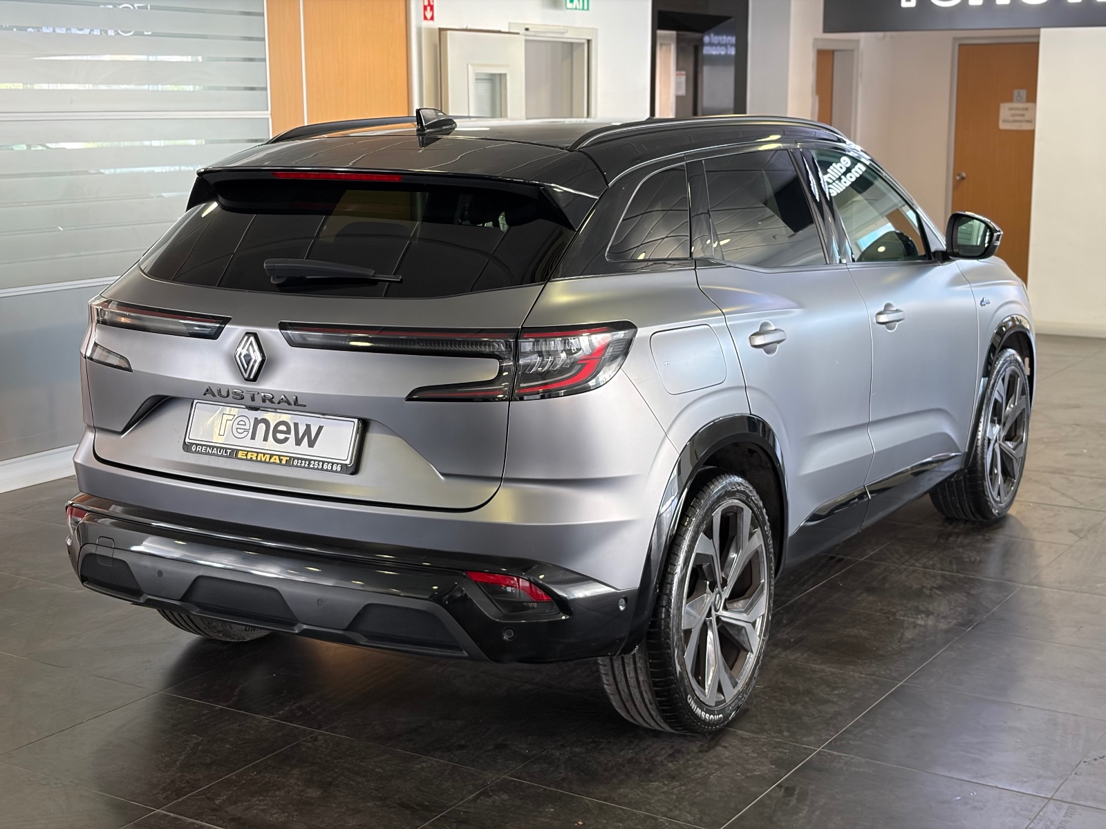 2023 Hybrid Otomatik Renault Austral Gri Ermat Motorlu Araçlar ve Tarım Ürünleri Sanayi Ticaret A.Ş.