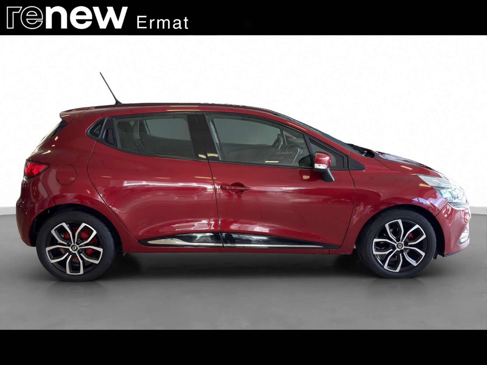 2018 Dizel Otomatik Renault Clio Kırmızı Ermat Motorlu Araçlar ve Tarım Ürünleri Sanayi Ticaret A.Ş.