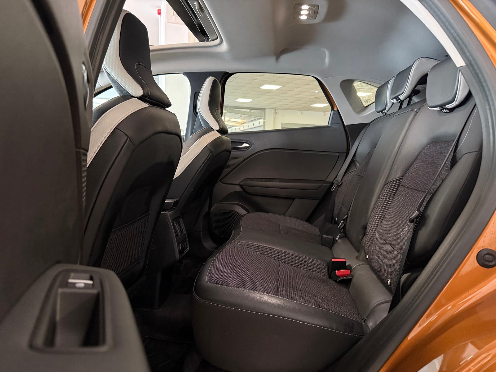 2022 MHEV Otomatik Renault Captur Turuncu Ermat Motorlu Araçlar ve Tarım Ürünleri Sanayi Ticaret A.Ş.