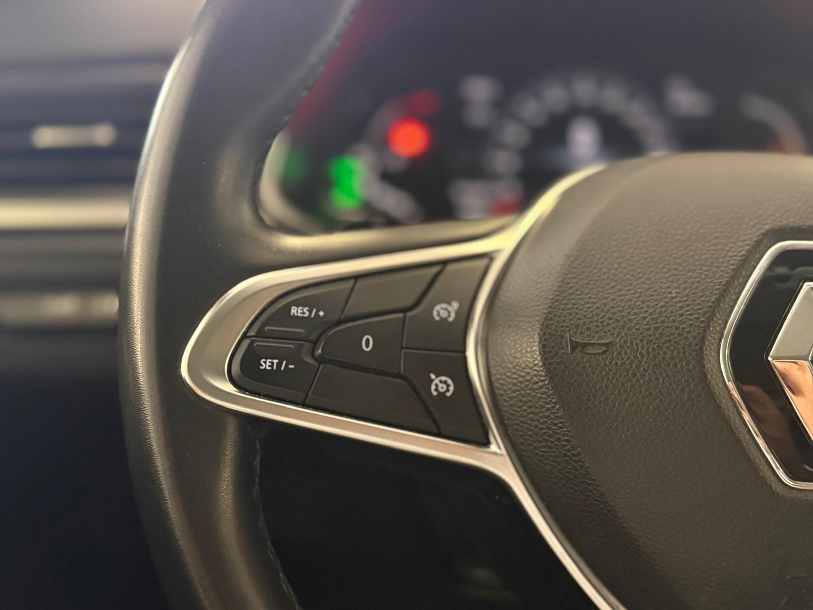 2022 MHEV Otomatik Renault Captur Turuncu Ermat Motorlu Araçlar ve Tarım Ürünleri Sanayi Ticaret A.Ş.