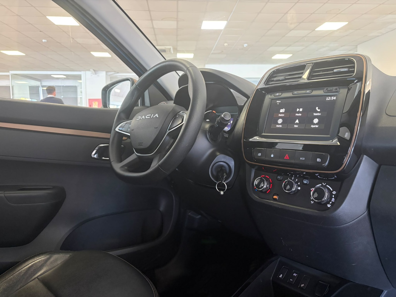 2023 Elektrik Otomatik Dacia Spring Lacivert Ermat Motorlu Araçlar ve Tarım Ürünleri Sanayi Ticaret A.Ş.