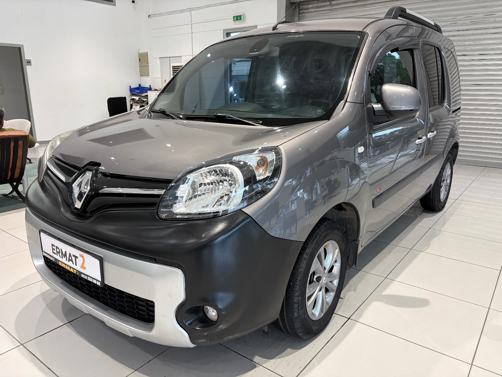2017 Dizel Manuel Renault Kangoo Multix Gri Ermat Motorlu Araçlar ve Tarım Ürünleri Sanayi Ticaret A.Ş.