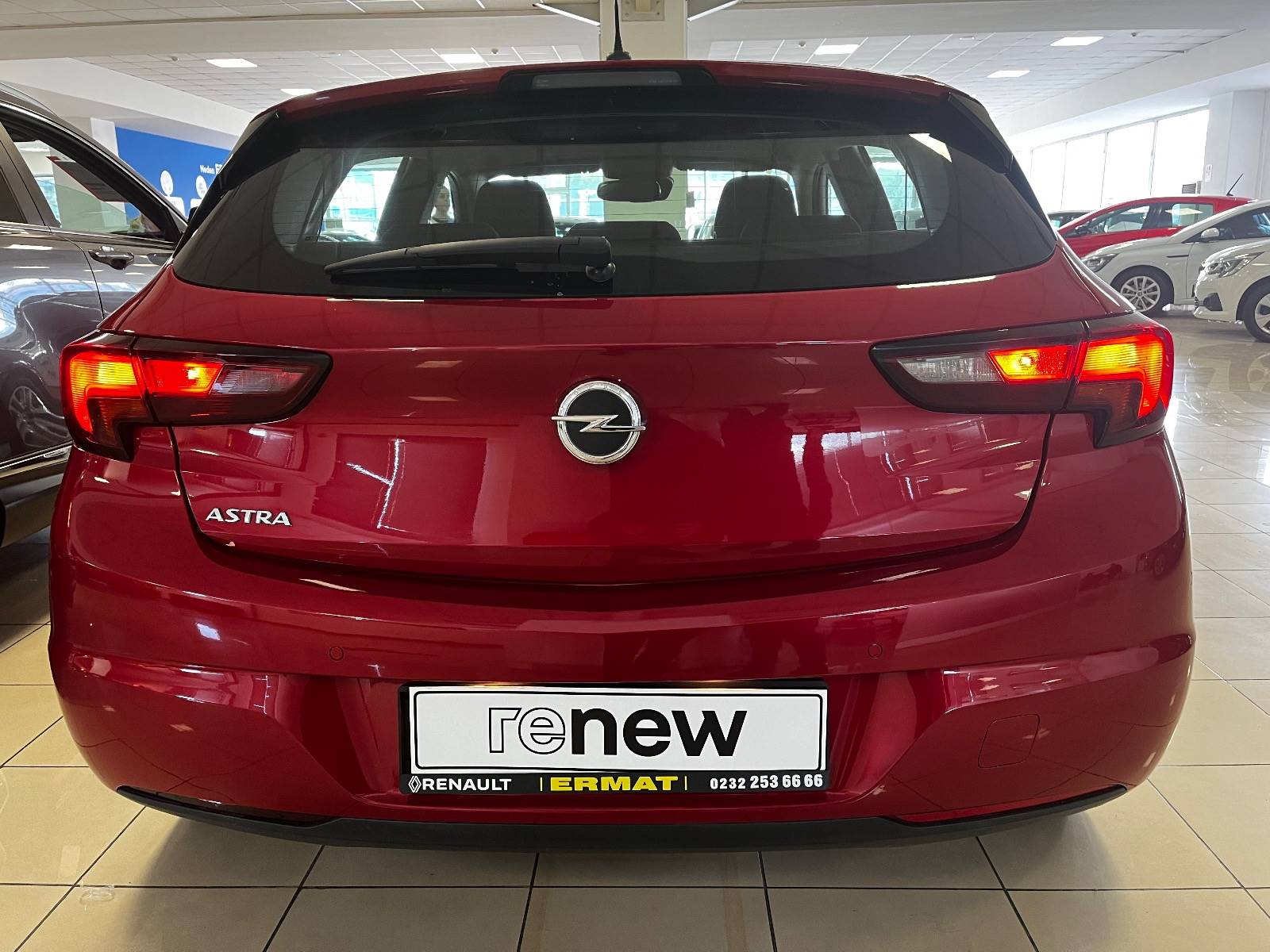 2020 Benzin Manuel Opel Astra Kırmızı Ermat 2.El