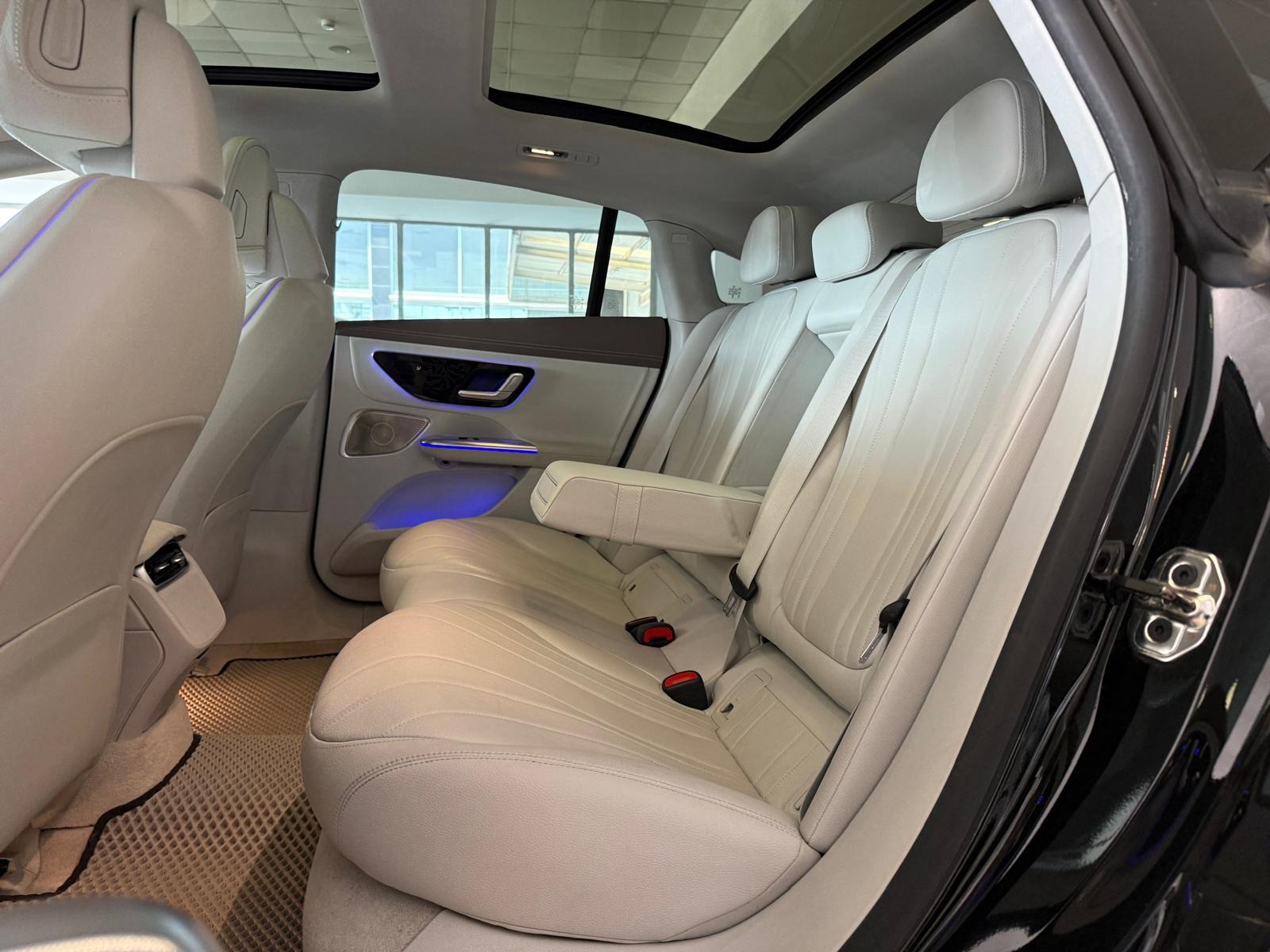 2023 Elektrik Otomatik Mercedes-Benz EQE Siyah Ermat Motorlu Araçlar ve Tarım Ürünleri Sanayi Ticaret A.Ş.