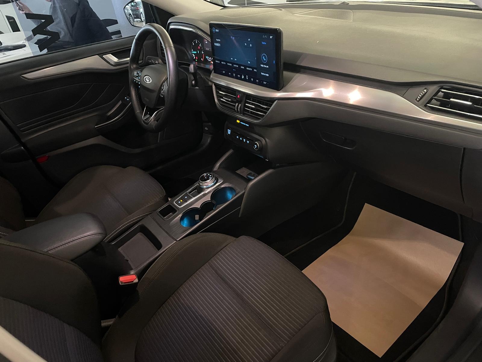 2024 Dizel Otomatik Ford Focus Gri Ermat Motorlu Araçlar ve Tarım Ürünleri Sanayi Ticaret A.Ş.