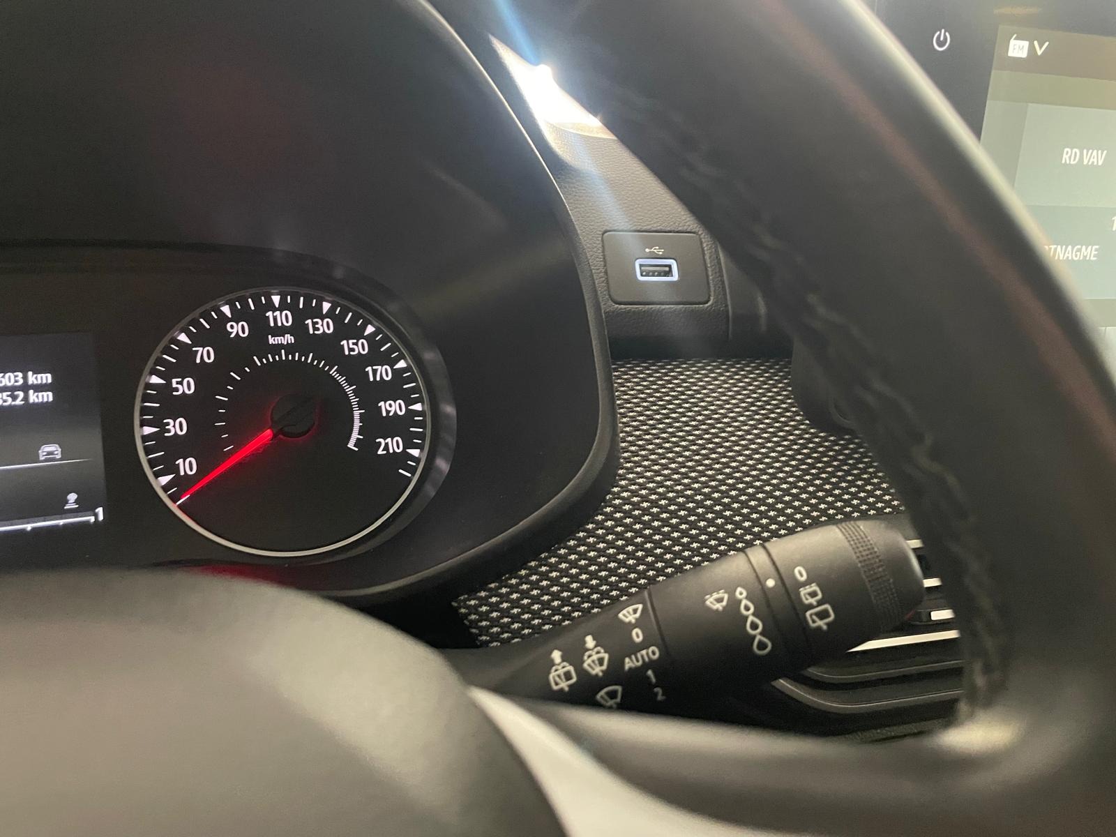 2022 Benzin + LPG Manuel Dacia Jogger Kahverengi Ermat Motorlu Araçlar ve Tarım Ürünleri Sanayi Ticaret A.Ş.