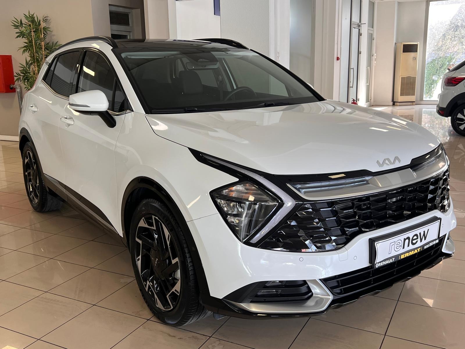 2023 MHEV Otomatik Kia Sportage Beyaz Ermat Motorlu Araçlar ve Tarım Ürünleri Sanayi Ticaret A.Ş.