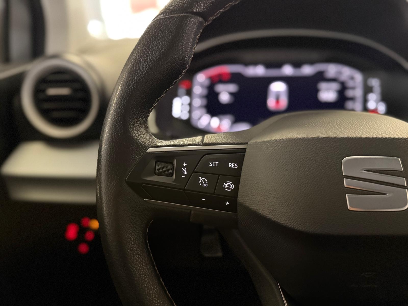 2023 Benzin Manuel Seat Arona Gri Ermat Motorlu Araçlar ve Tarım Ürünleri Sanayi Ticaret A.Ş.