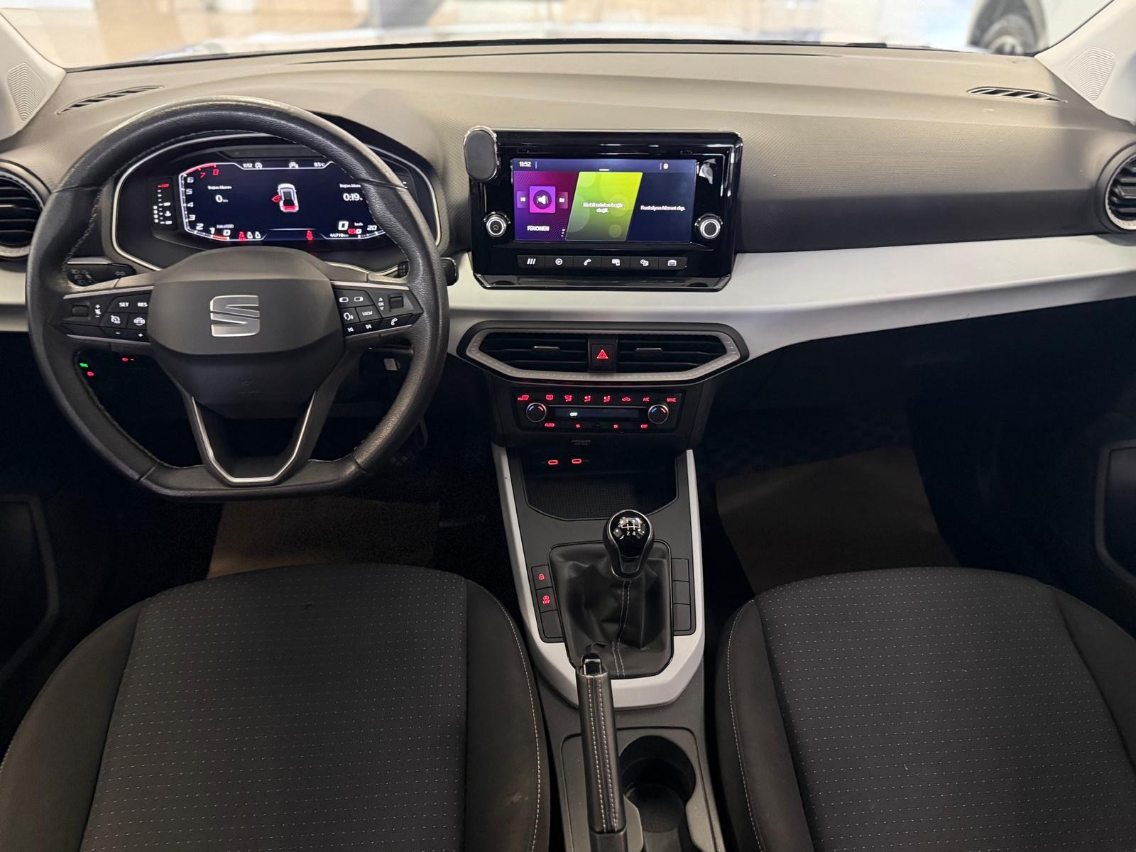 2023 Benzin Manuel Seat Arona Gri Ermat Motorlu Araçlar ve Tarım Ürünleri Sanayi Ticaret A.Ş.