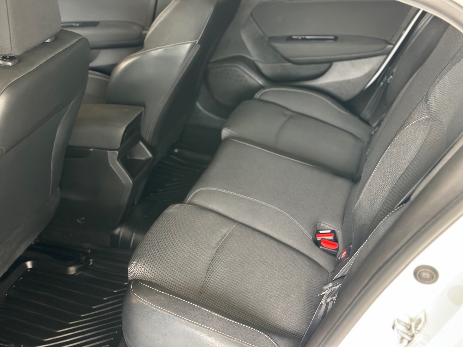 2021 Benzin Otomatik Renault Megane Beyaz Ermat Motorlu Araçlar ve Tarım Ürünleri Sanayi Ticaret A.Ş.