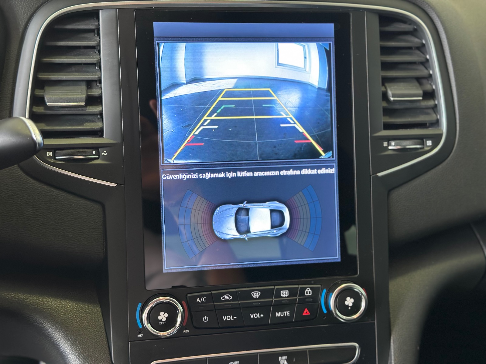 2021 Benzin Otomatik Renault Megane Beyaz Ermat Motorlu Araçlar ve Tarım Ürünleri Sanayi Ticaret A.Ş.