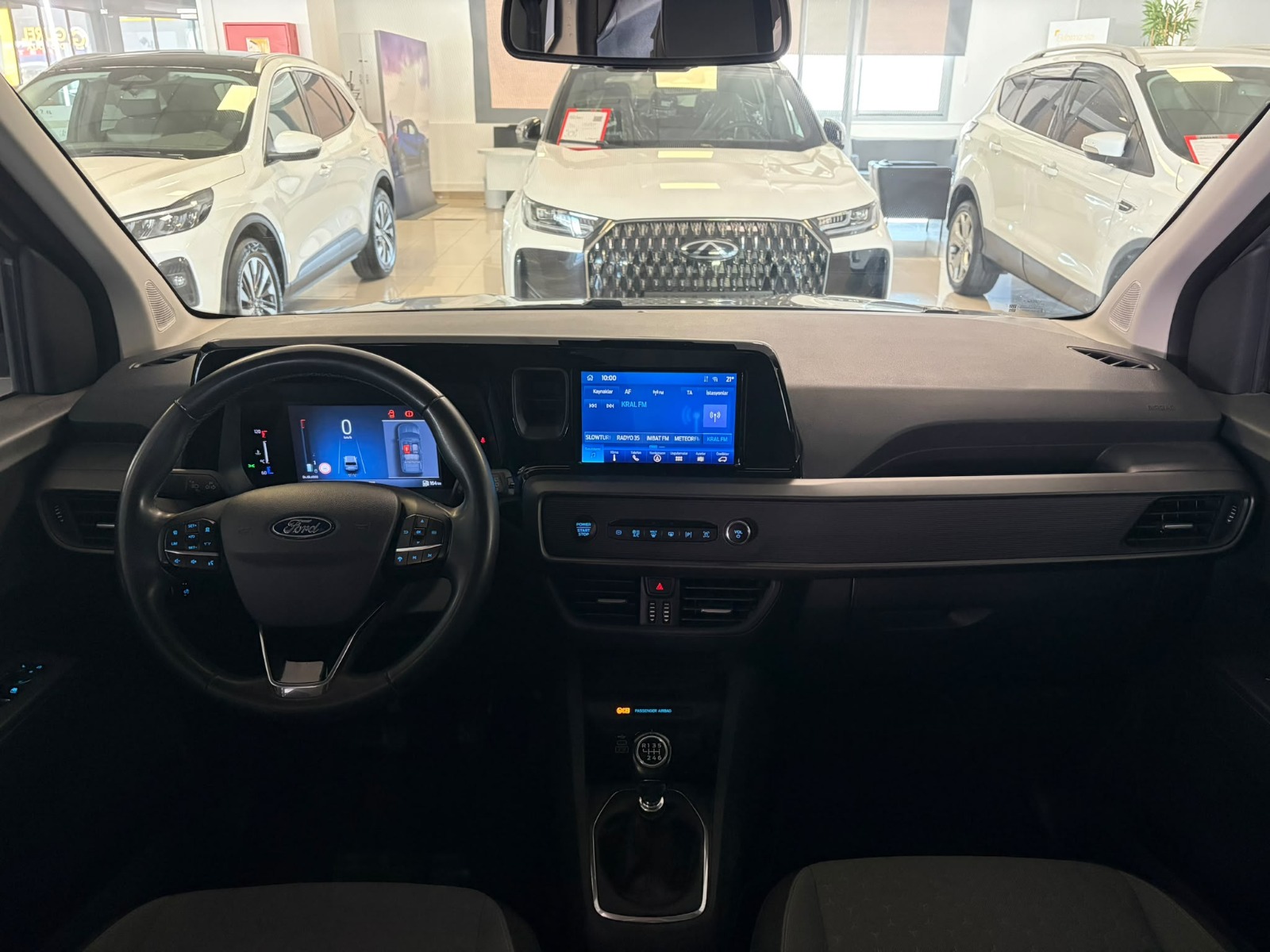 2024 Dizel Manuel Ford Tourneo Courier Gri Ermat Motorlu Araçlar ve Tarım Ürünleri Sanayi Ticaret A.Ş.