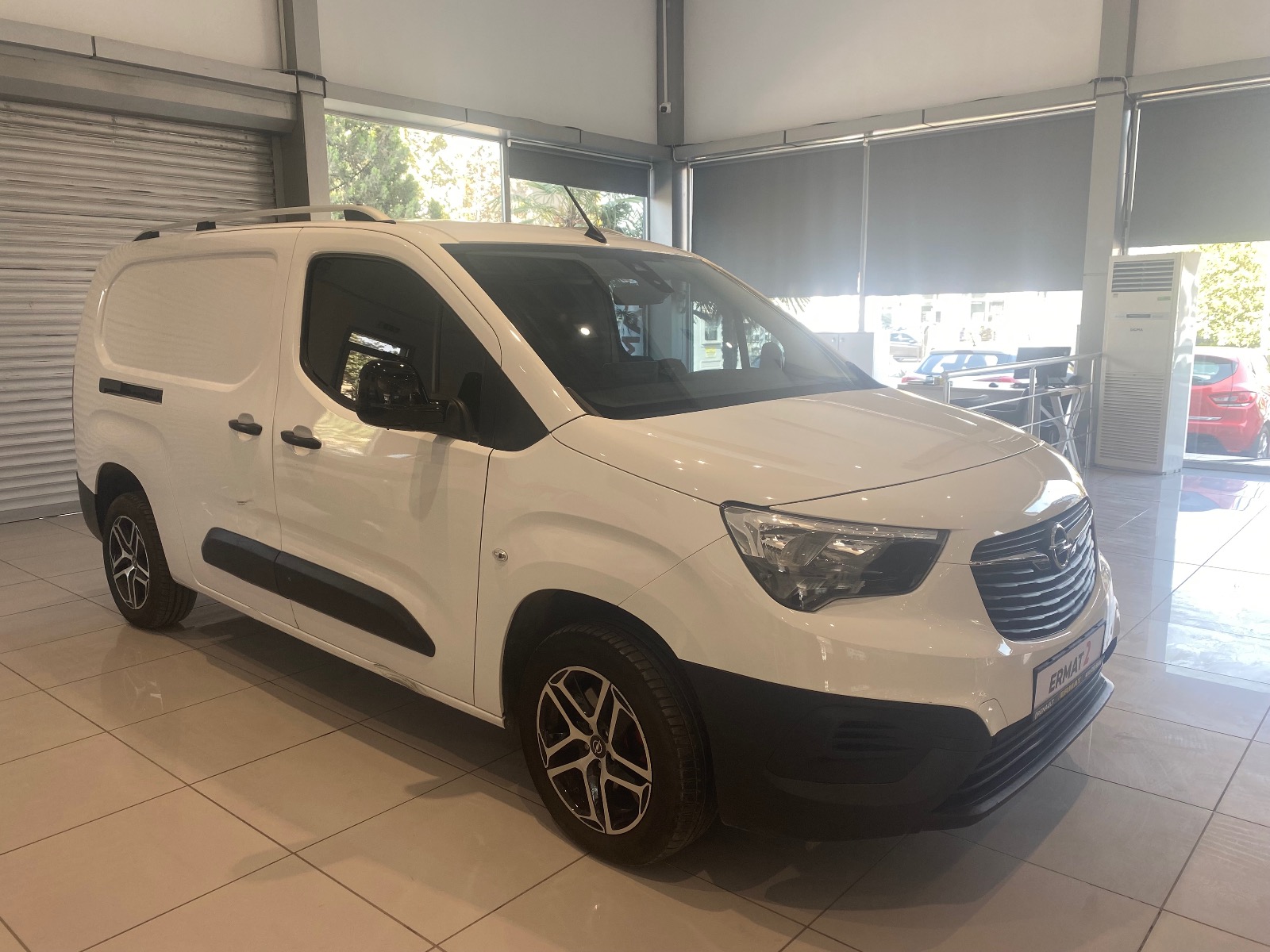 2022 Dizel Manuel Opel Combo Beyaz Ermat Motorlu Araçlar ve Tarım Ürünleri Sanayi Ticaret A.Ş.