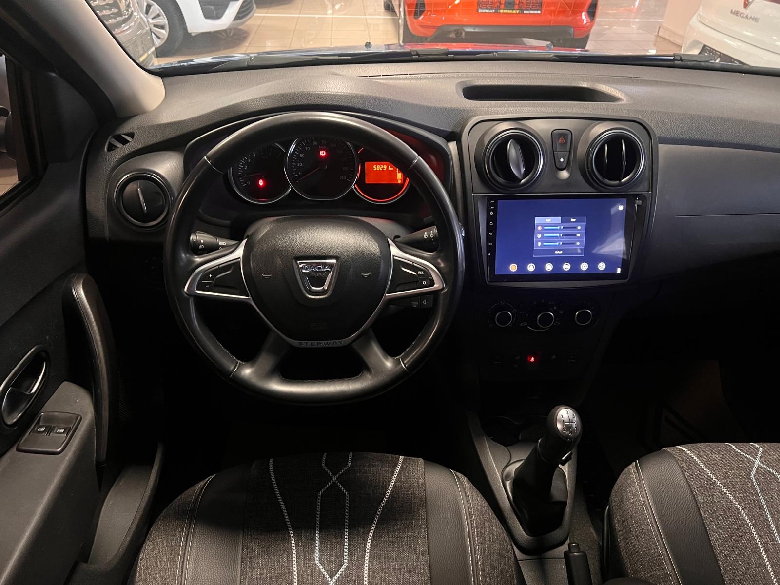 2019 Dizel Manuel Dacia Sandero Mavi Ermat Motorlu Araçlar ve Tarım Ürünleri Sanayi Ticaret A.Ş.