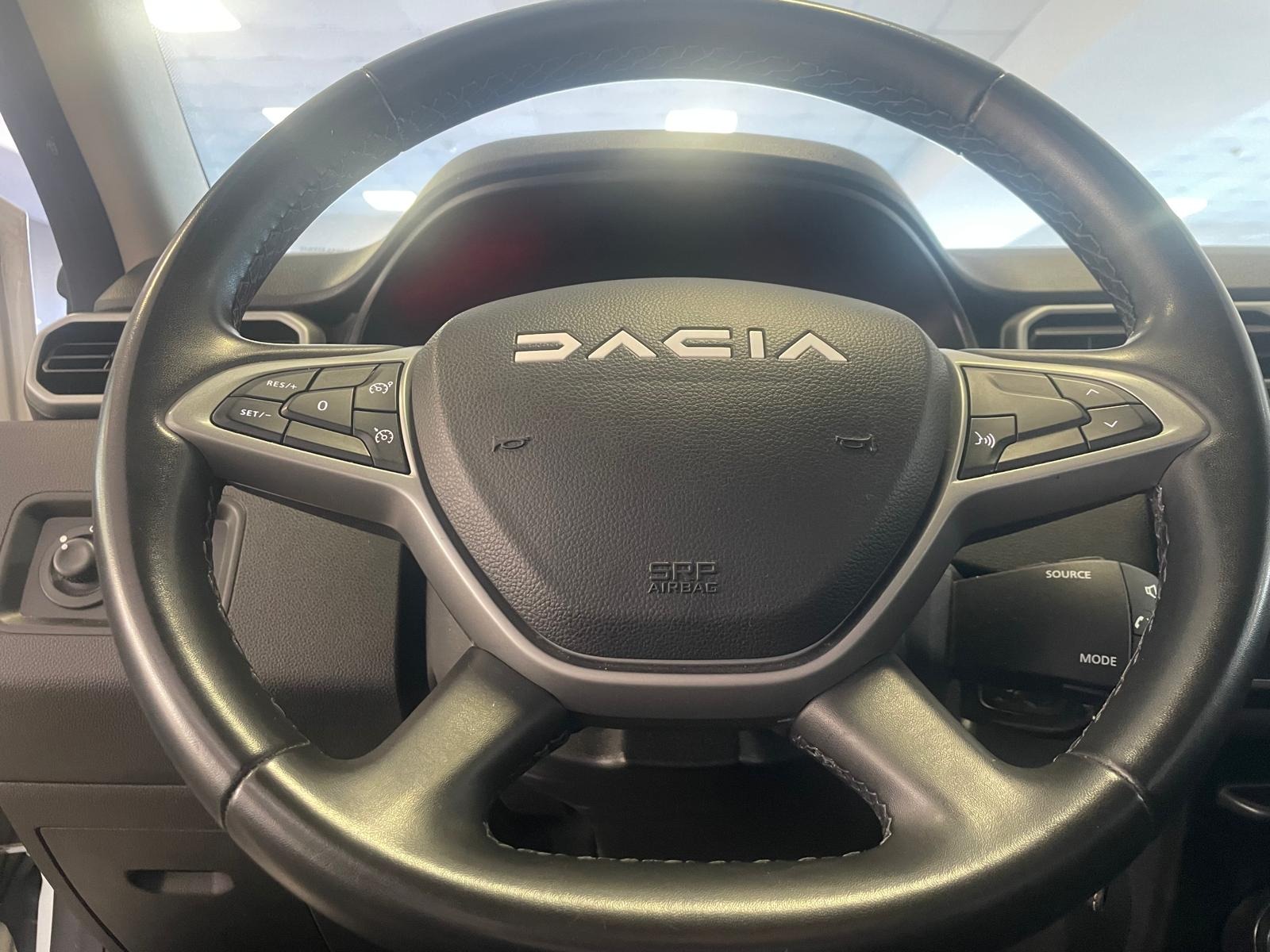 2024 Benzin Otomatik Dacia Duster Beyaz Ermat Motorlu Araçlar ve Tarım Ürünleri Sanayi Ticaret A.Ş.