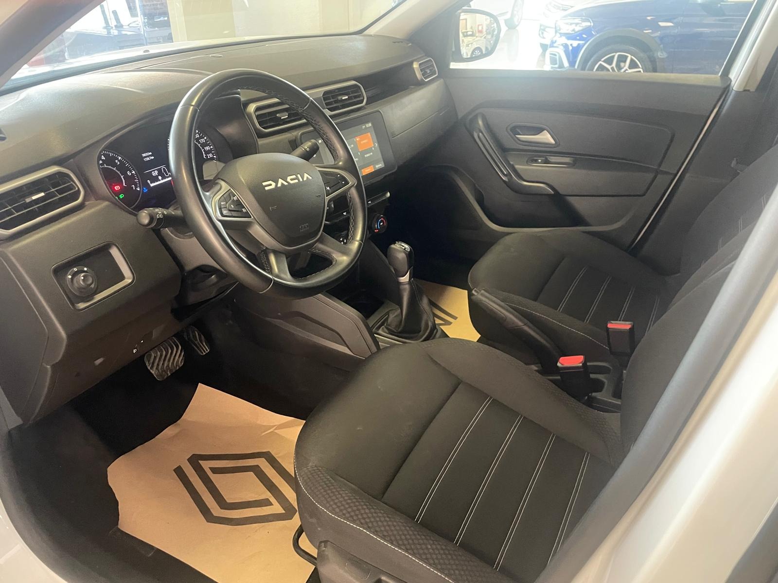 2024 Benzin Otomatik Dacia Duster Beyaz Ermat Motorlu Araçlar ve Tarım Ürünleri Sanayi Ticaret A.Ş.