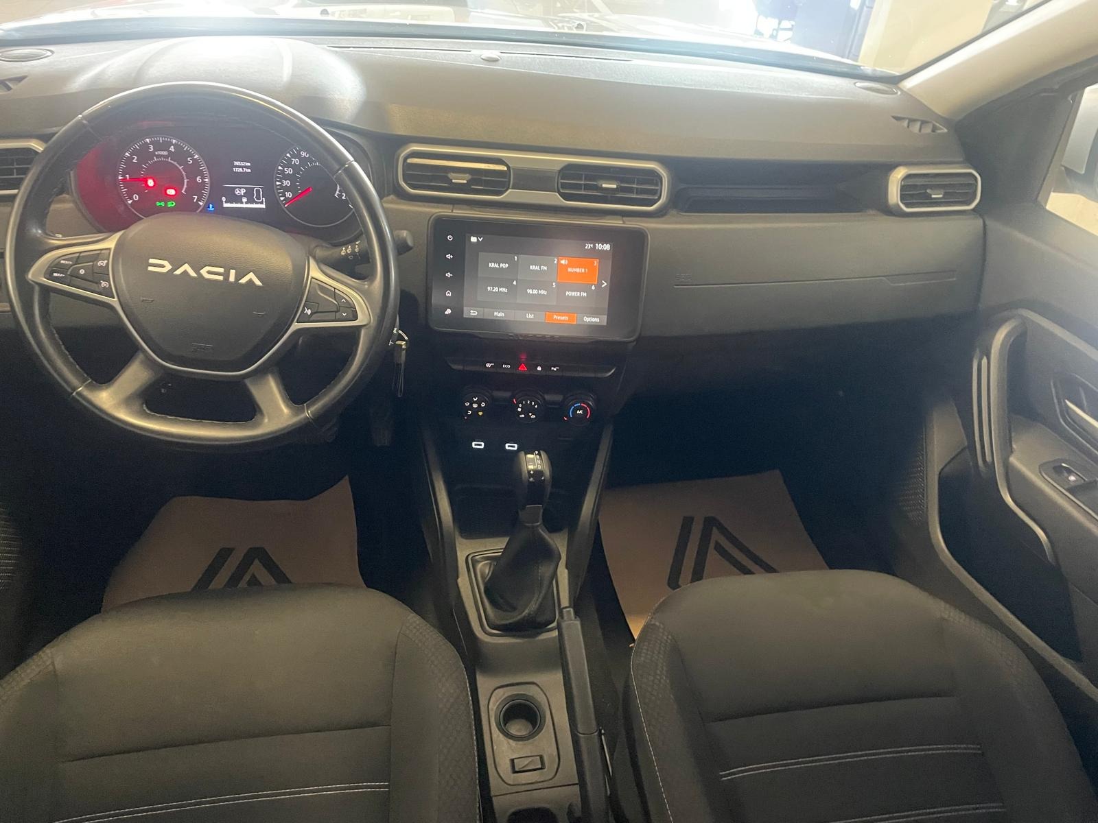 2024 Benzin Otomatik Dacia Duster Beyaz Ermat Motorlu Araçlar ve Tarım Ürünleri Sanayi Ticaret A.Ş.