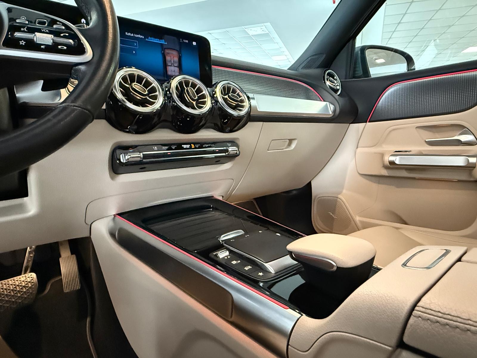 2021 Benzin Otomatik Mercedes-Benz GLB Gri Ermat Motorlu Araçlar ve Tarım Ürünleri Sanayi Ticaret A.Ş.