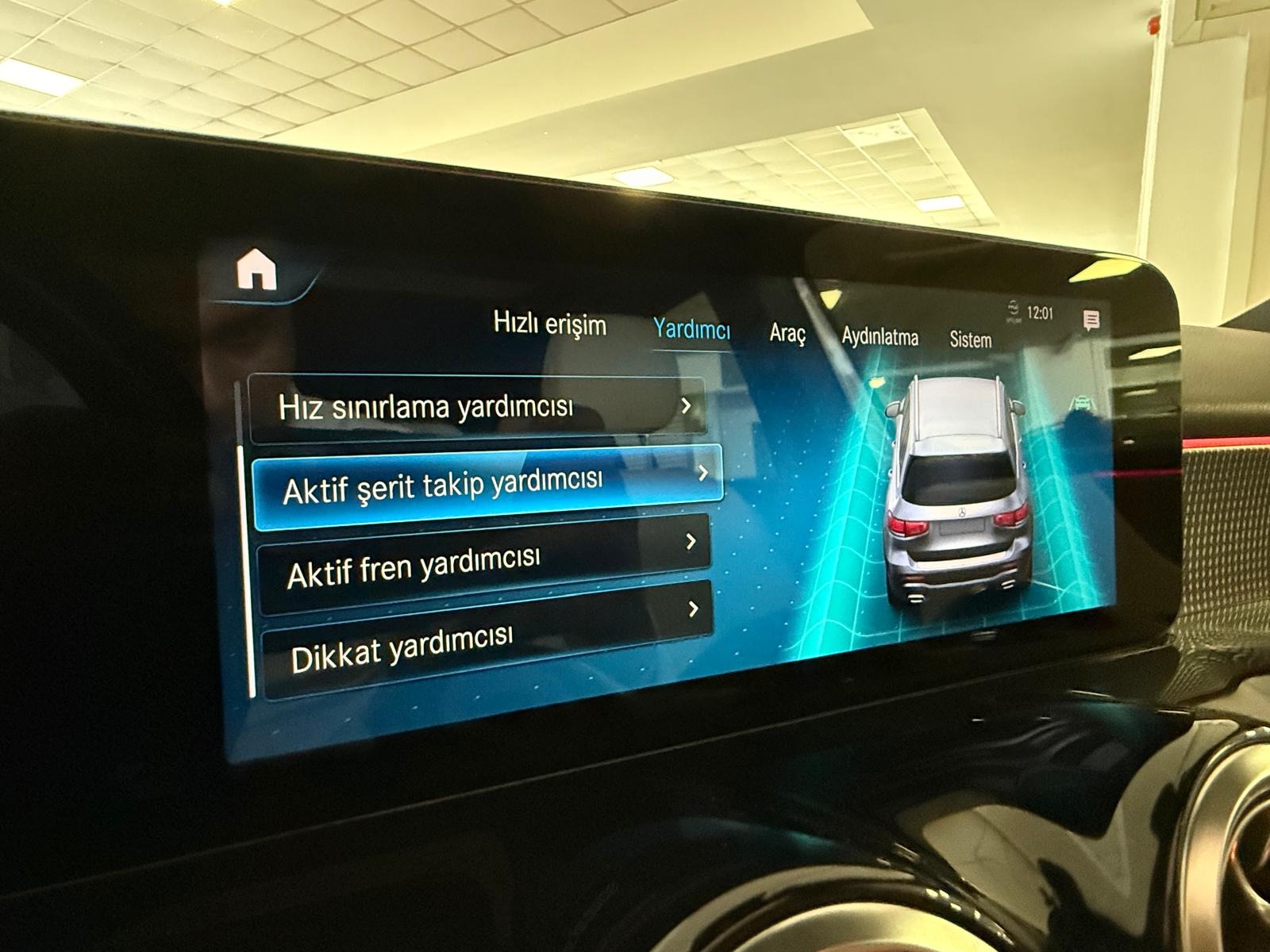 2021 Benzin Otomatik Mercedes-Benz GLB Gri Ermat Motorlu Araçlar ve Tarım Ürünleri Sanayi Ticaret A.Ş.