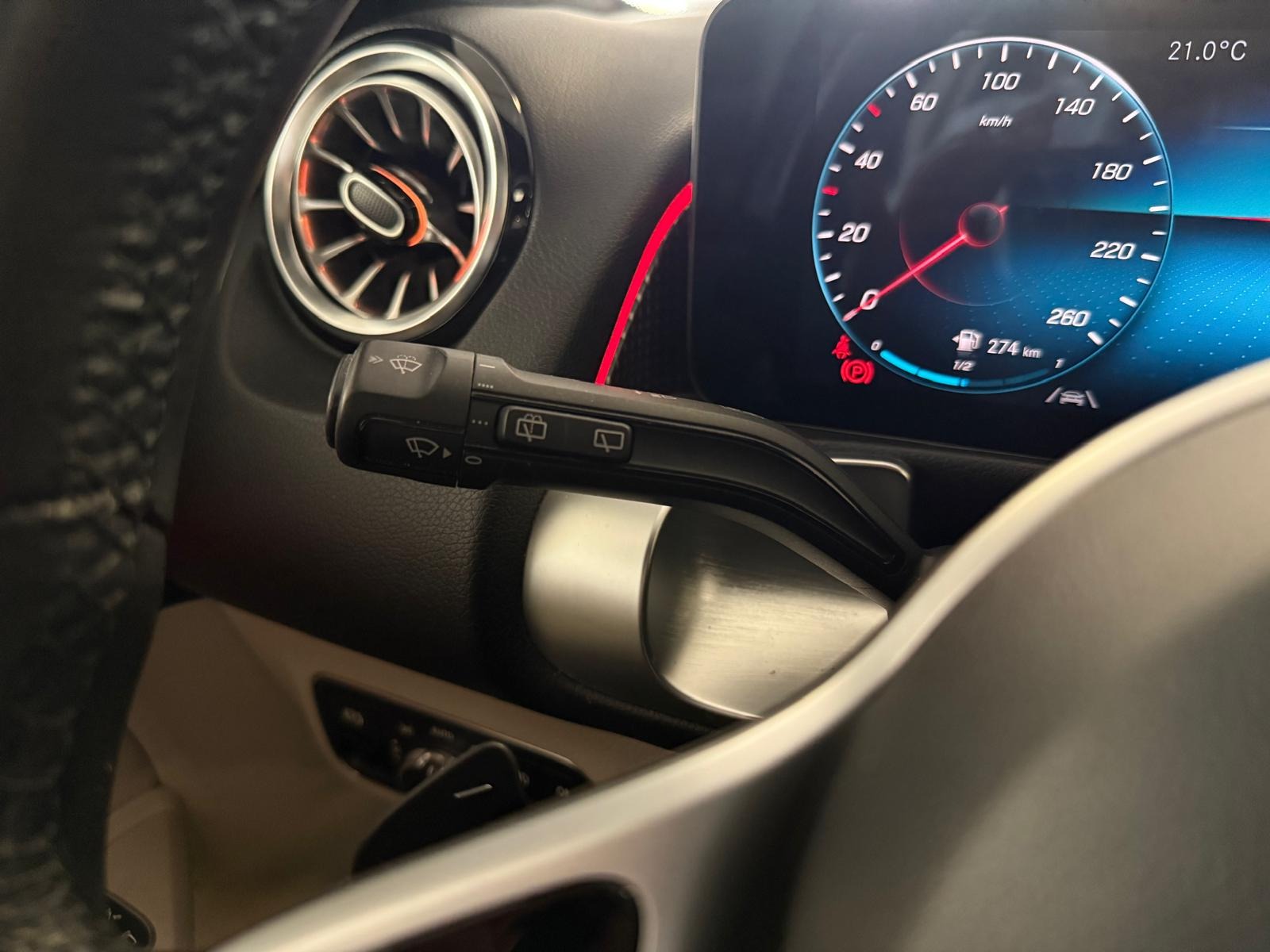 2021 Benzin Otomatik Mercedes-Benz GLB Gri Ermat Motorlu Araçlar ve Tarım Ürünleri Sanayi Ticaret A.Ş.