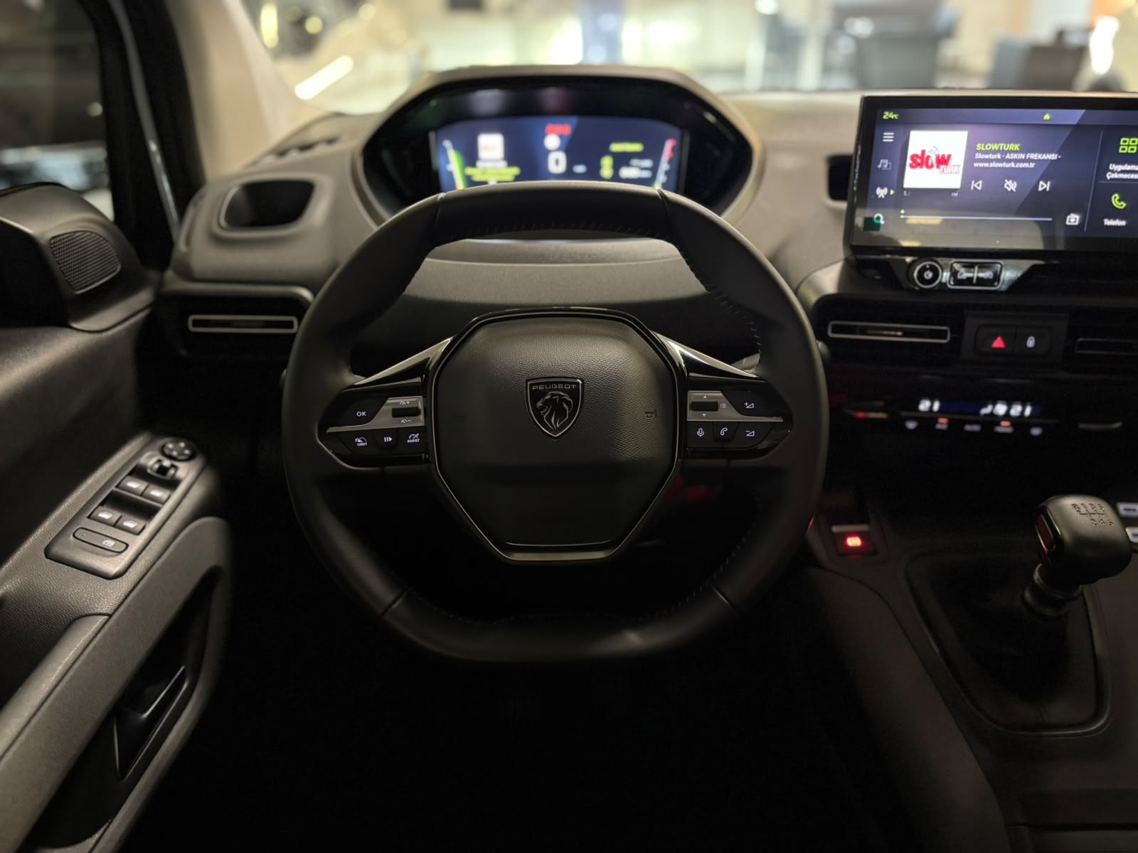 2025 Dizel Manuel Peugeot Rifter Beyaz Ermat Motorlu Araçlar ve Tarım Ürünleri Sanayi Ticaret A.Ş.