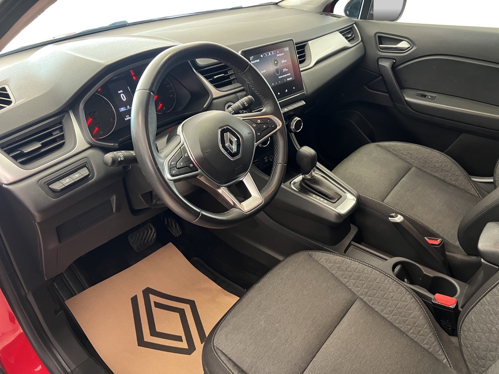 2023 MHEV Otomatik Renault Captur Kırmızı Ermat Motorlu Araçlar ve Tarım Ürünleri Sanayi Ticaret A.Ş.