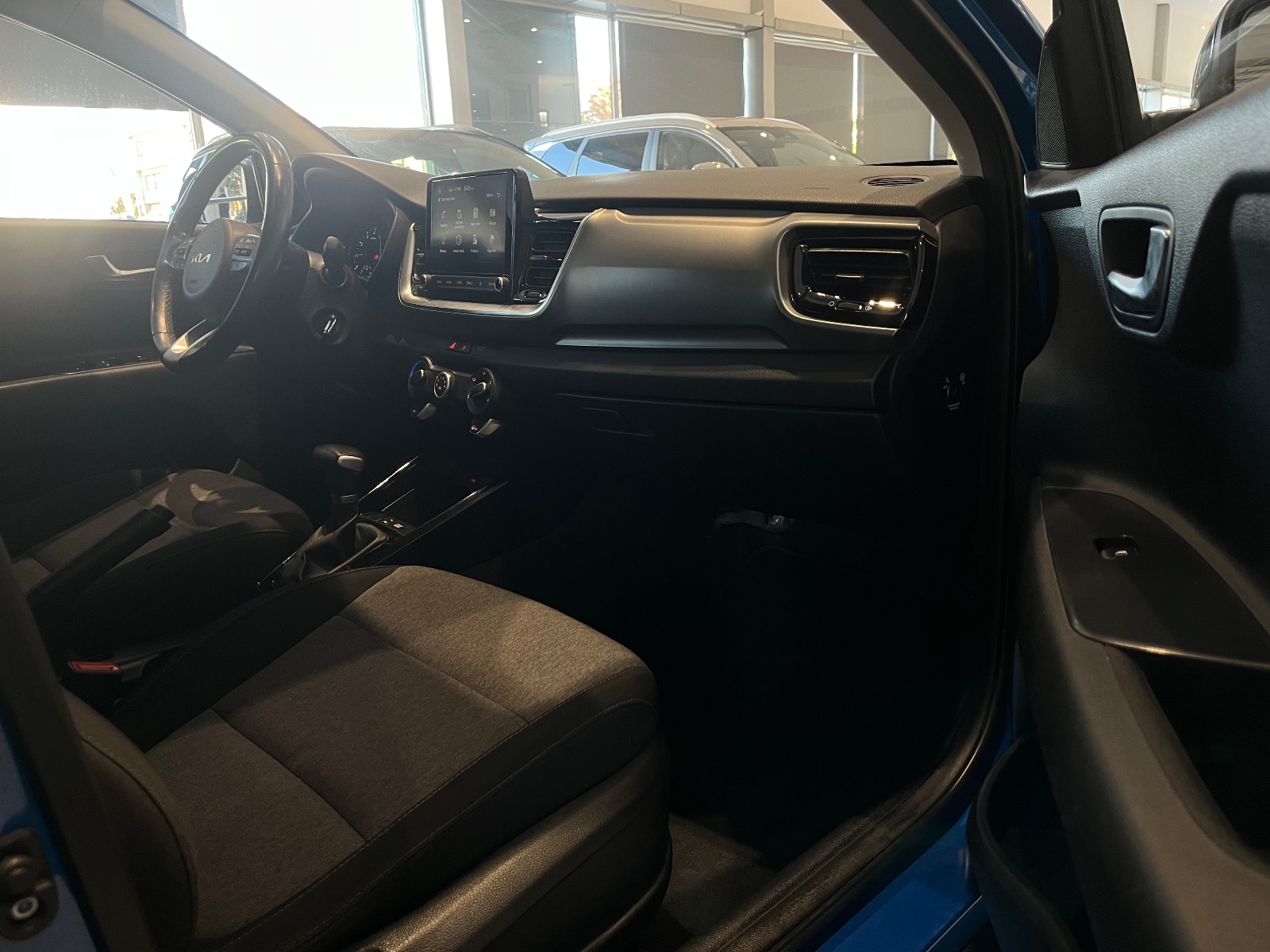 2023 Benzin Otomatik Kia Stonic Mavi Ermat Motorlu Araçlar ve Tarım Ürünleri Sanayi Ticaret A.Ş.