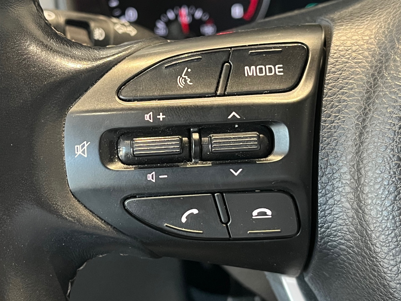 2023 Benzin Otomatik Kia Stonic Mavi Ermat Motorlu Araçlar ve Tarım Ürünleri Sanayi Ticaret A.Ş.