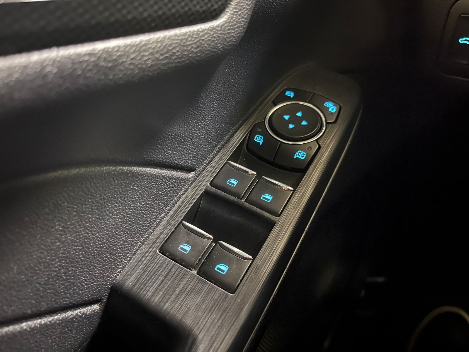 2021 Dizel Otomatik Ford Kuga Gri Ermat Motorlu Araçlar ve Tarım Ürünleri Sanayi Ticaret A.Ş.