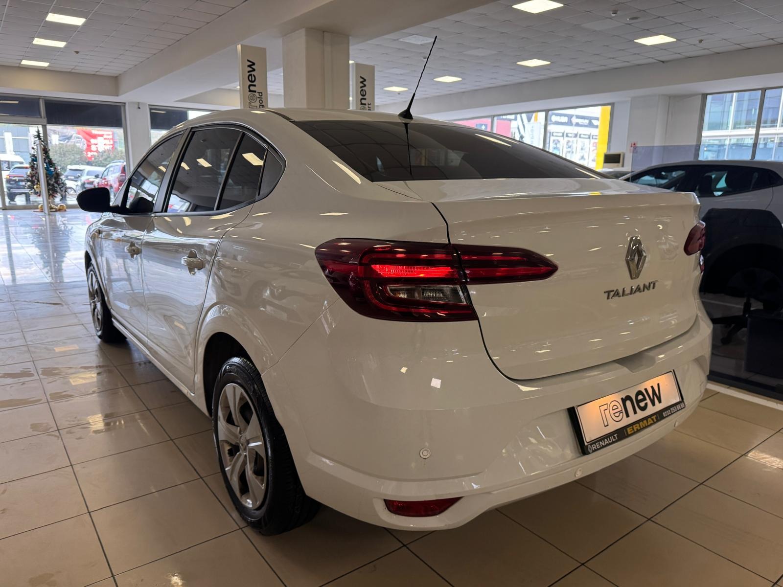 2021 Benzin Otomatik Renault Taliant Beyaz Ermat Motorlu Araçlar ve Tarım Ürünleri Sanayi Ticaret A.Ş.