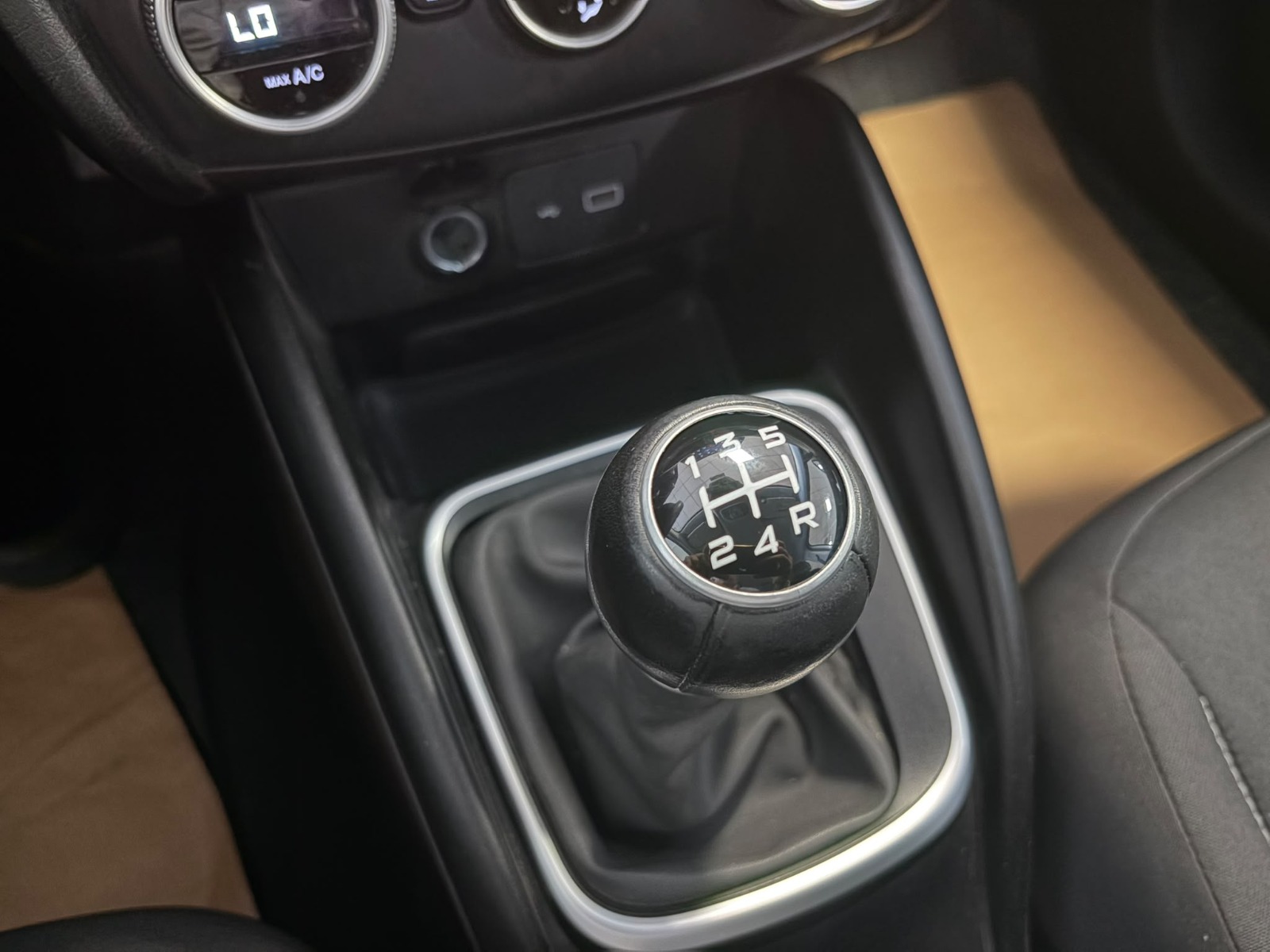 2023 Dizel Manuel Fiat Egea Gri Ermat Motorlu Araçlar ve Tarım Ürünleri Sanayi Ticaret A.Ş.