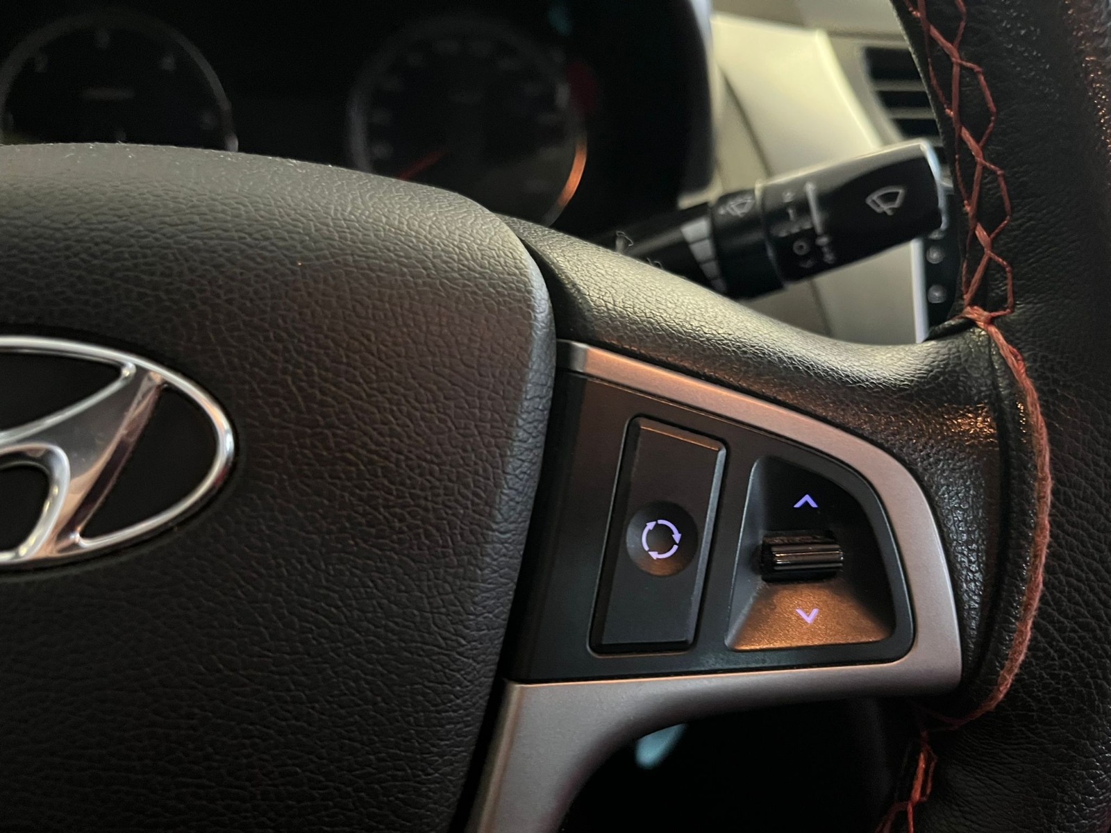 2013 Dizel Manuel Hyundai Accent Blue Beyaz Ermat Motorlu Araçlar ve Tarım Ürünleri Sanayi Ticaret A.Ş.