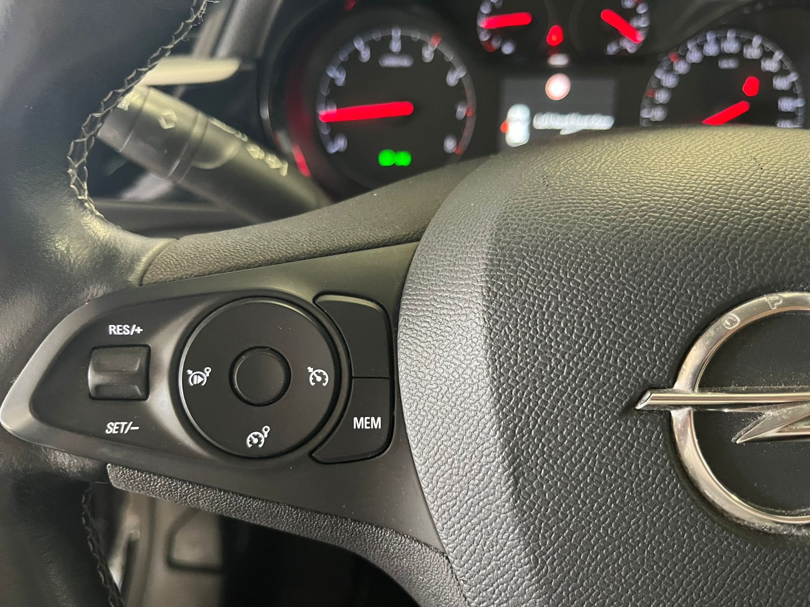 2020 Benzin Manuel Opel Corsa Siyah Ermat Motorlu Araçlar ve Tarım Ürünleri Sanayi Ticaret A.Ş.