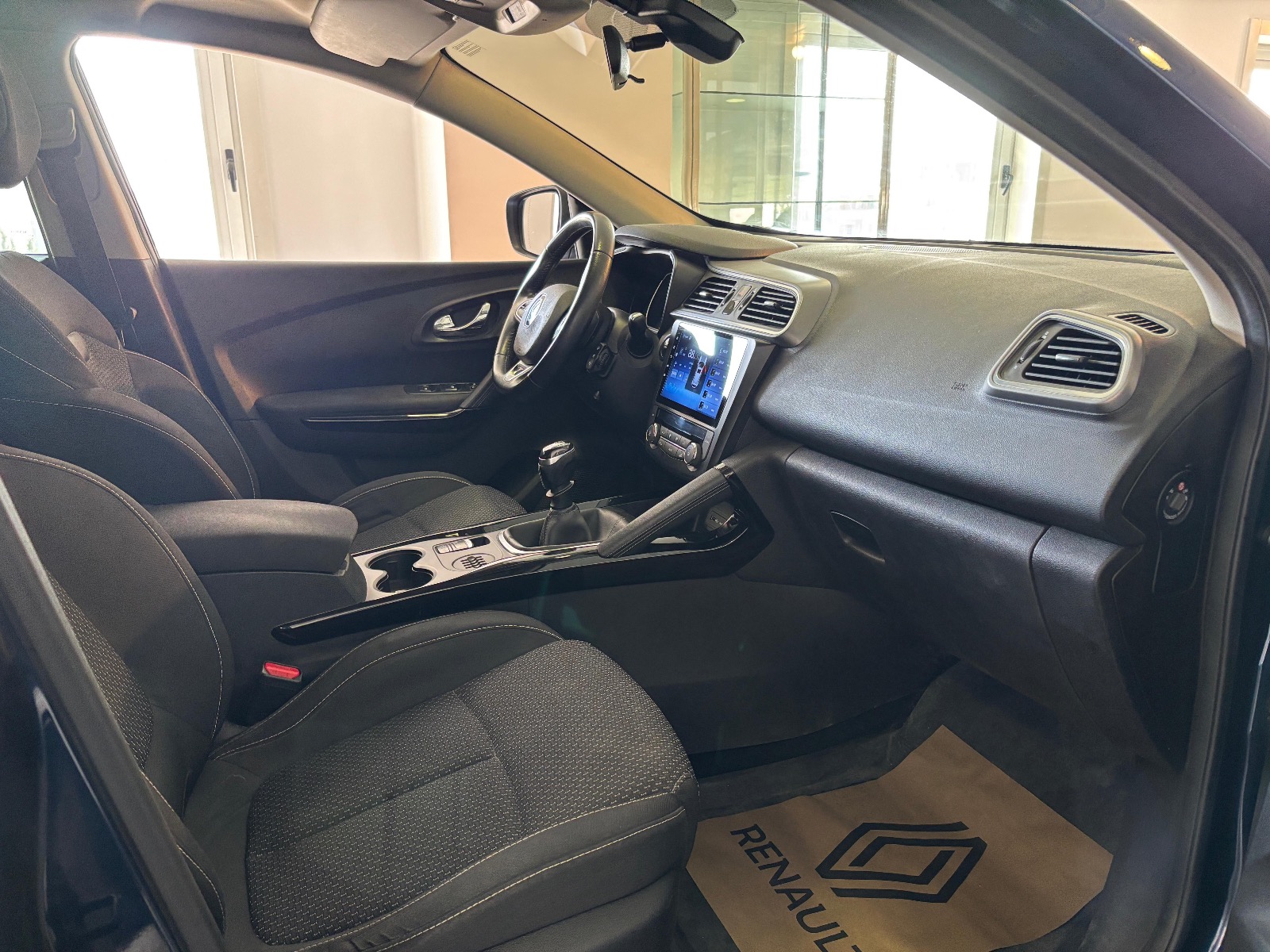 2015 Benzin Manuel Renault Kadjar Mavi Ermat Motorlu Araçlar ve Tarım Ürünleri Sanayi Ticaret A.Ş.