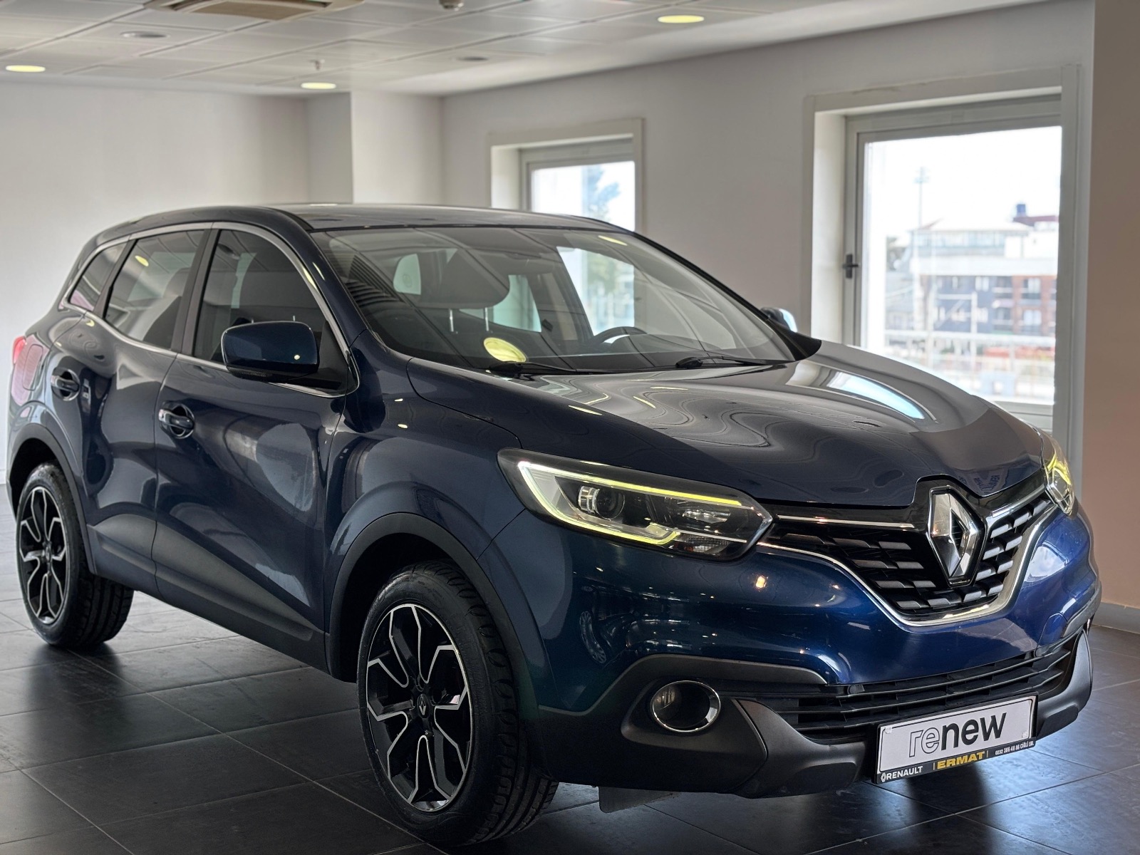 2015 Benzin Manuel Renault Kadjar Mavi Ermat Motorlu Araçlar ve Tarım Ürünleri Sanayi Ticaret A.Ş.