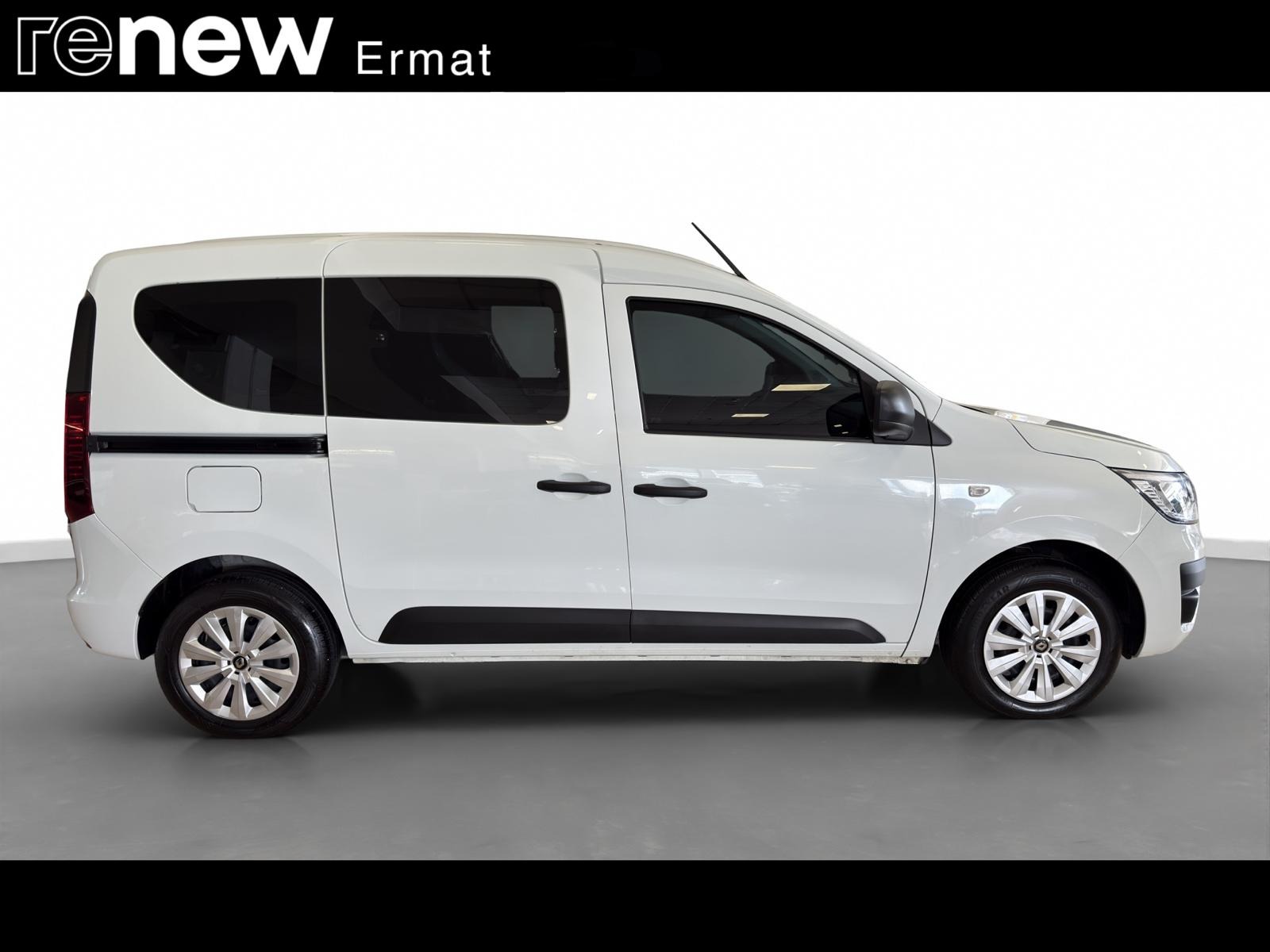 2024 Dizel Manuel Renault Express Combi Beyaz Ermat Motorlu Araçlar ve Tarım Ürünleri Sanayi Ticaret A.Ş.