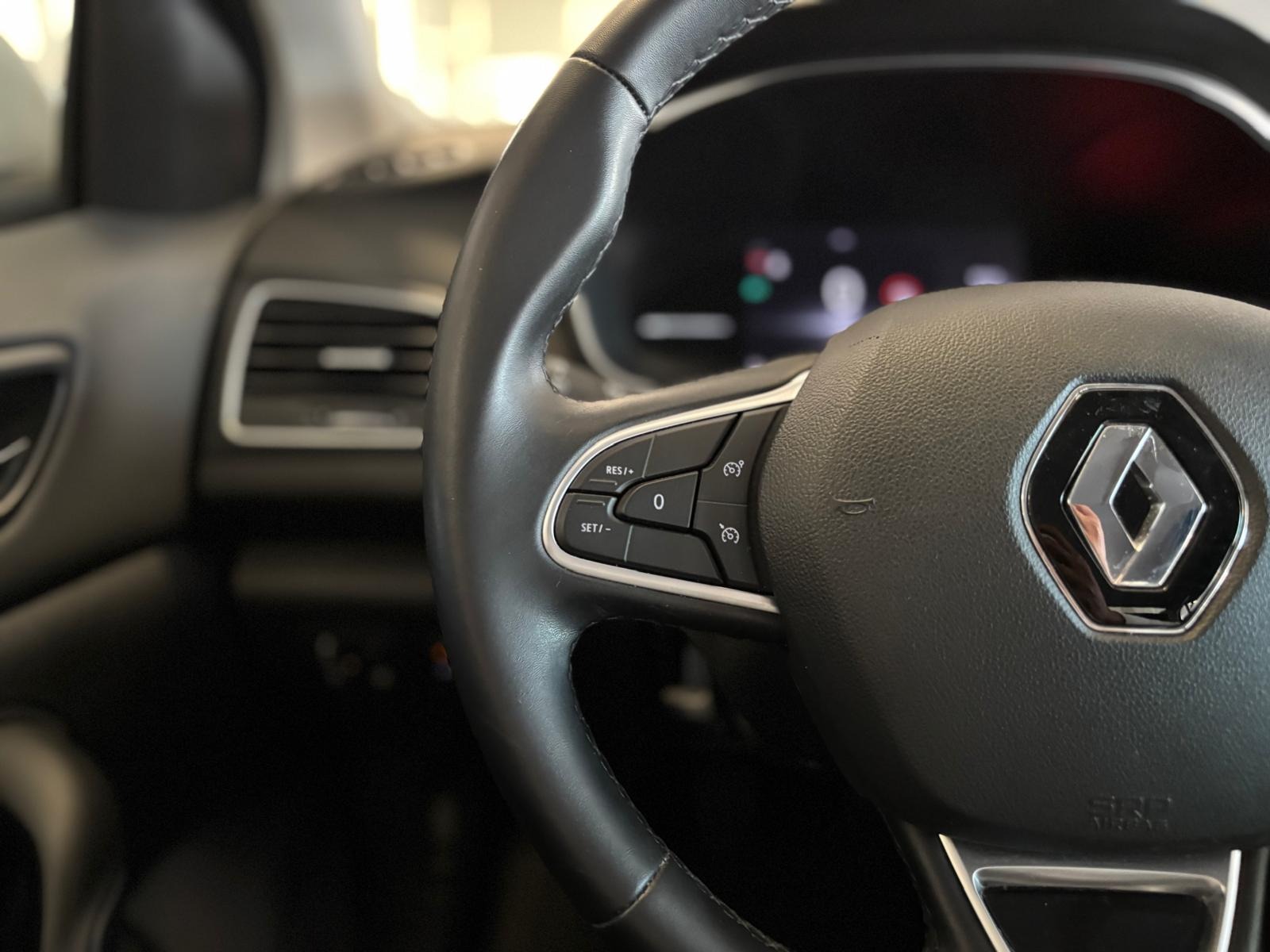 2025 Benzin Manuel Renault Megane Beyaz Ermat Motorlu Araçlar ve Tarım Ürünleri Sanayi Ticaret A.Ş.
