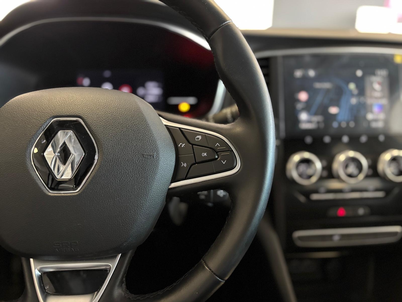 2025 Benzin Manuel Renault Megane Beyaz Ermat Motorlu Araçlar ve Tarım Ürünleri Sanayi Ticaret A.Ş.